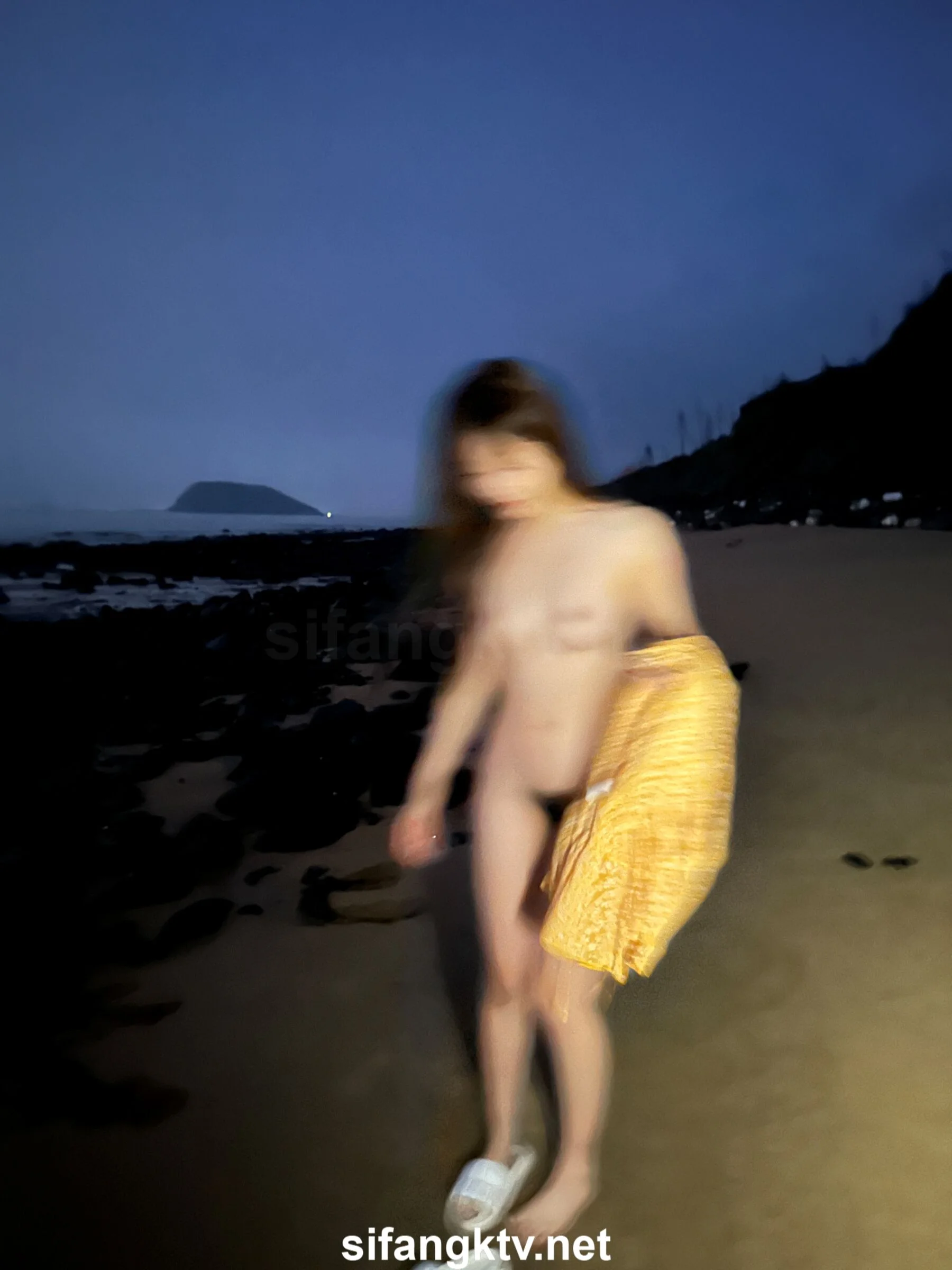 国模小初大尺度人体私拍套图 - Photo 766