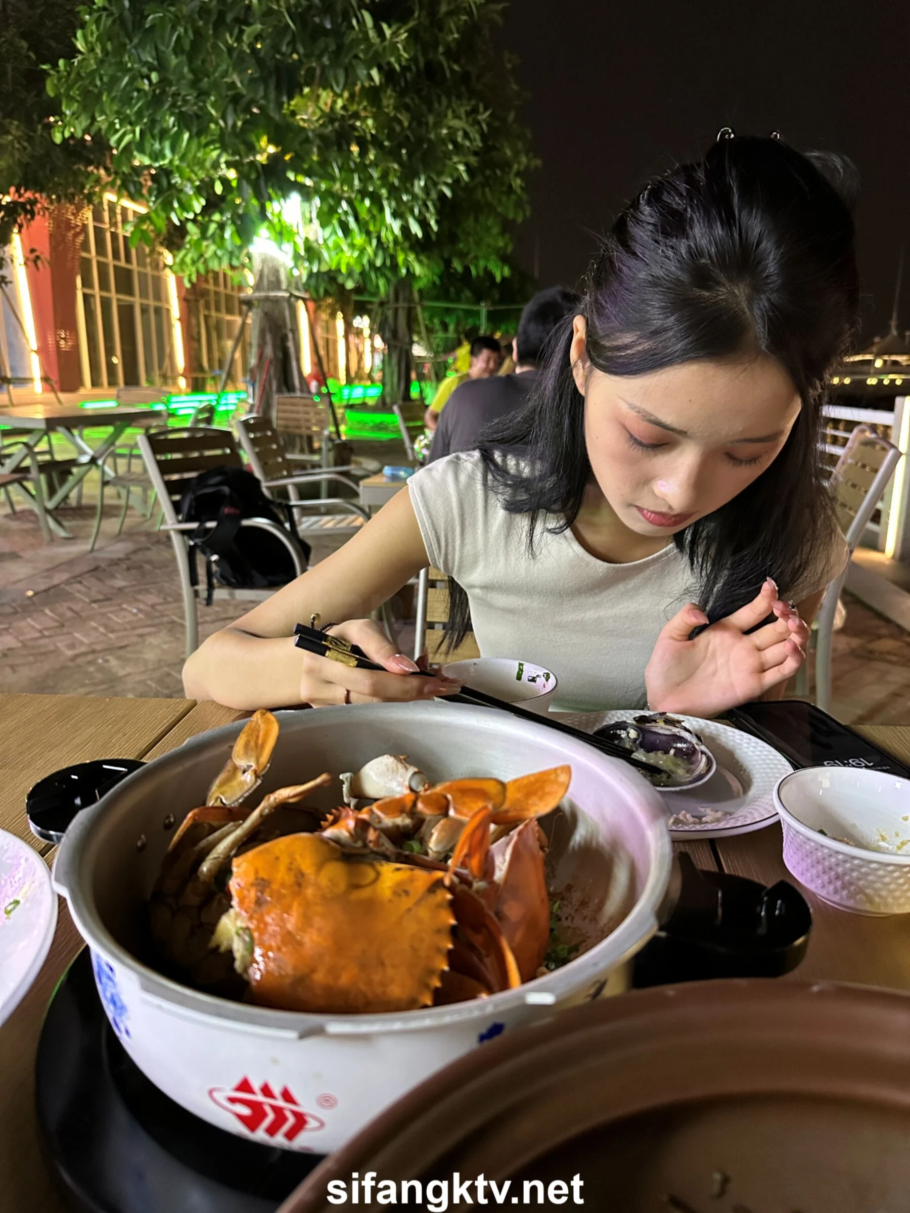 国模小初大尺度人体私拍套图 - Photo 918