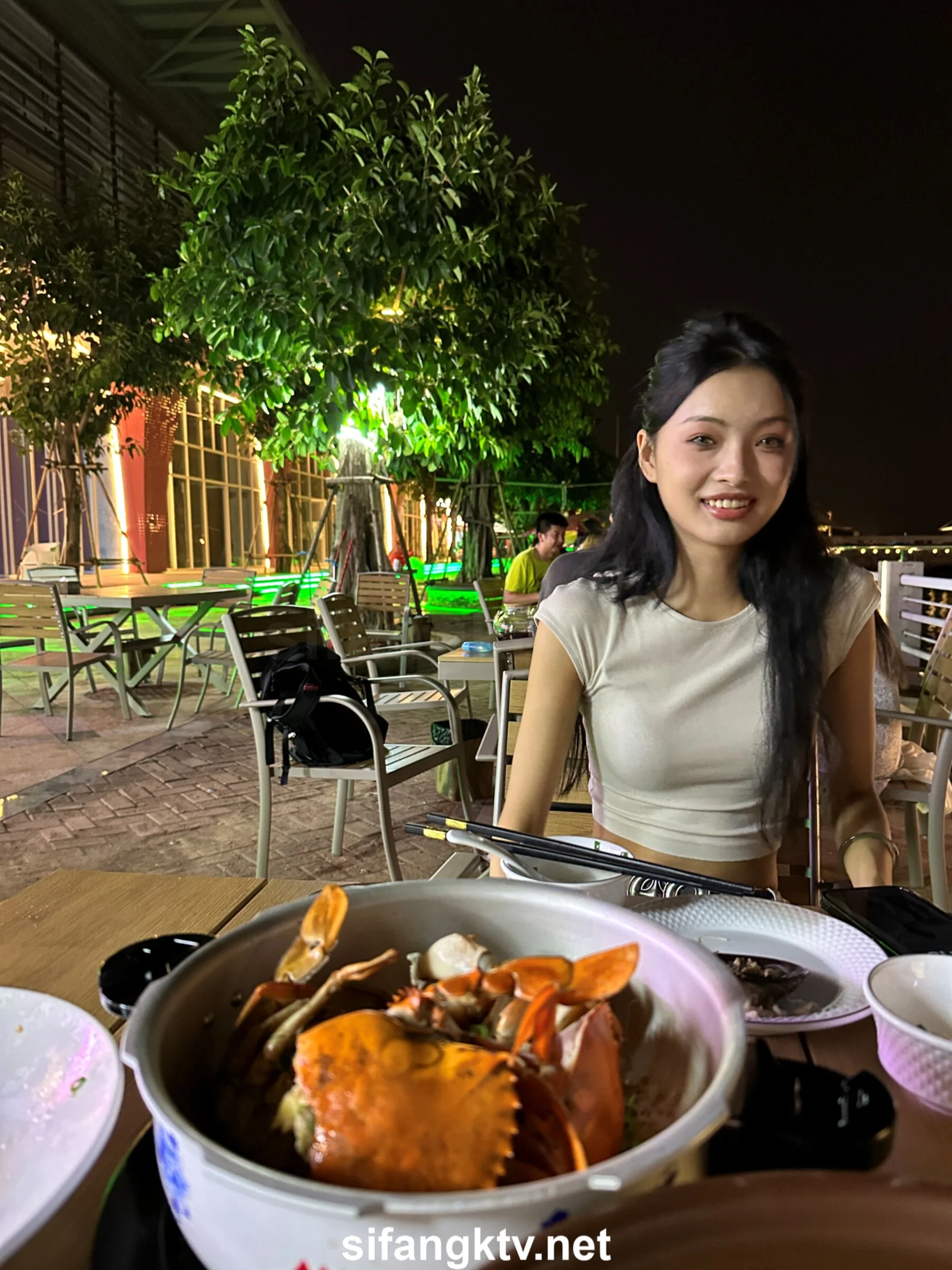 国模小初大尺度人体私拍套图 - Photo 919