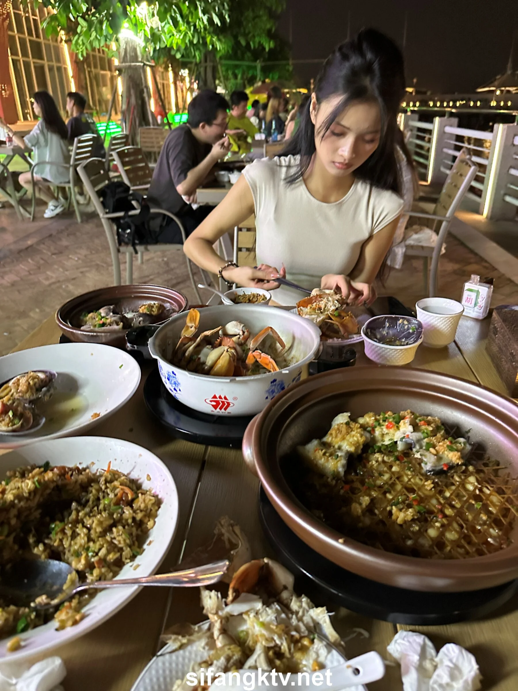 国模小初大尺度人体私拍套图 - Photo 923