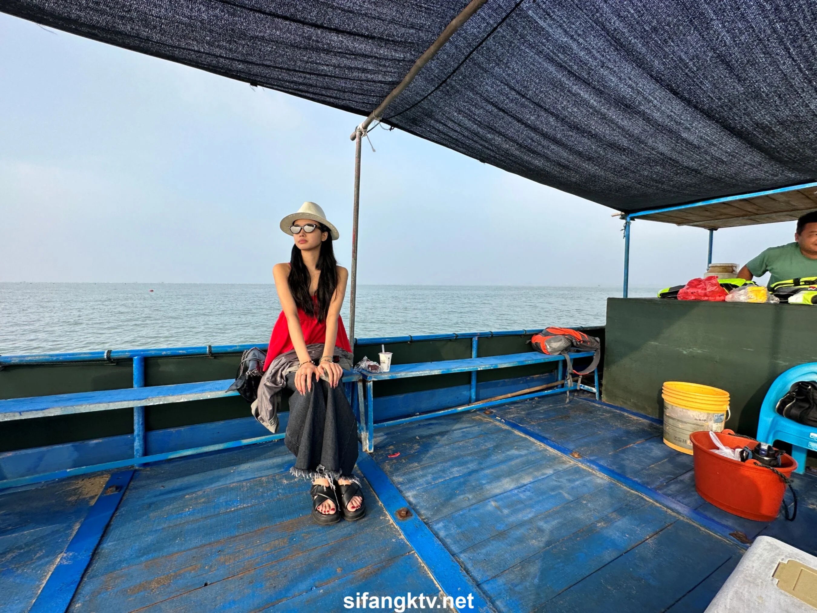 国模小初大尺度人体私拍套图 - Photo 930