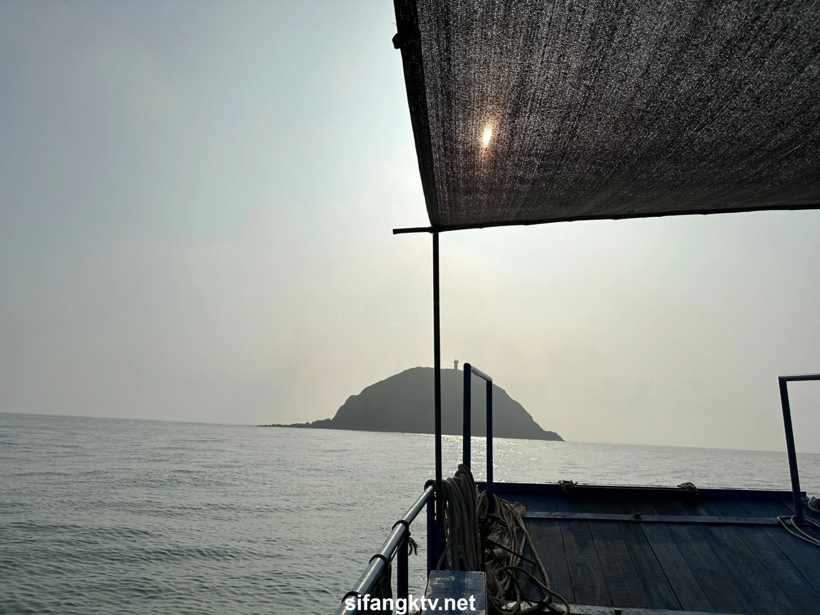 国模小初大尺度人体私拍套图 - Photo 938