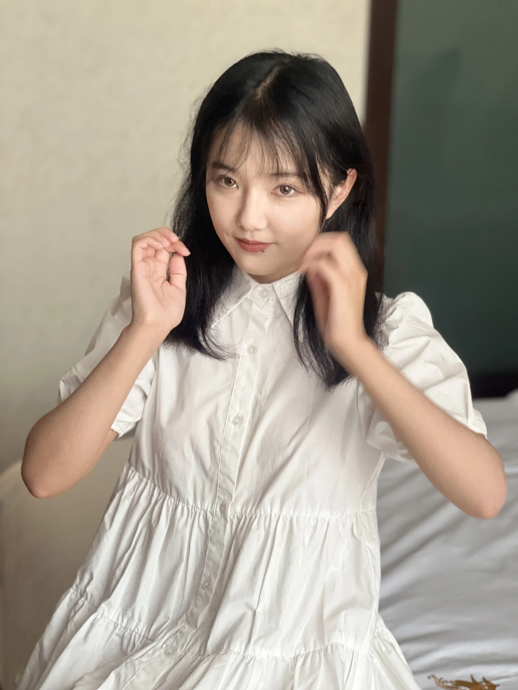 国模小新大尺度人体私拍套图 - Photo 2