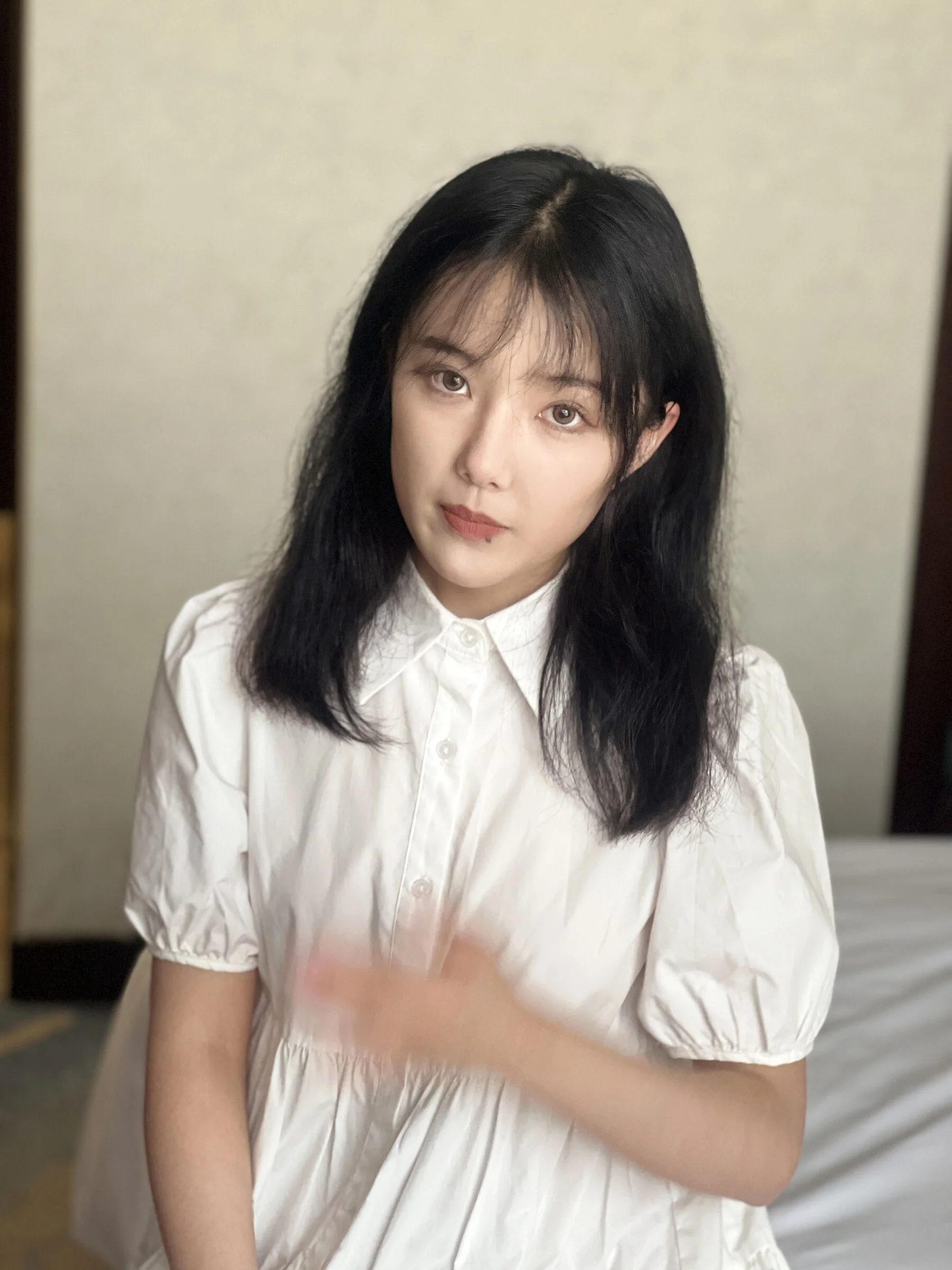 国模小新大尺度人体私拍套图 - Photo 3