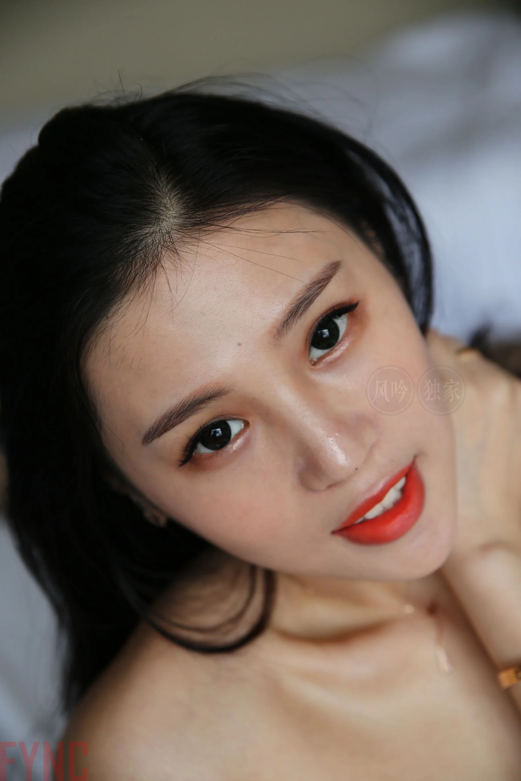 国模莉莉大尺度人体私拍套图 - Photo 419