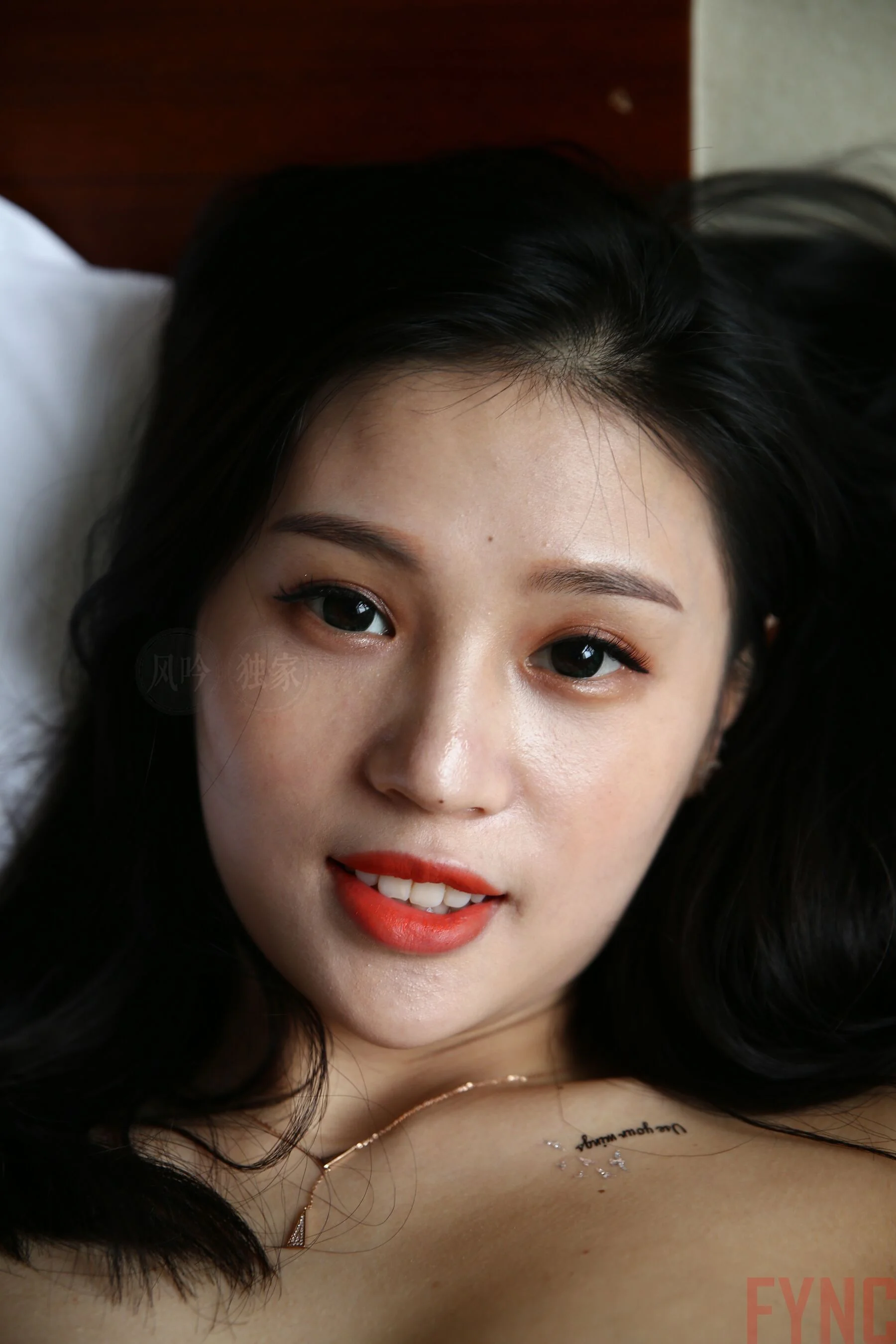 国模莉莉大尺度人体私拍套图 - Photo 1265