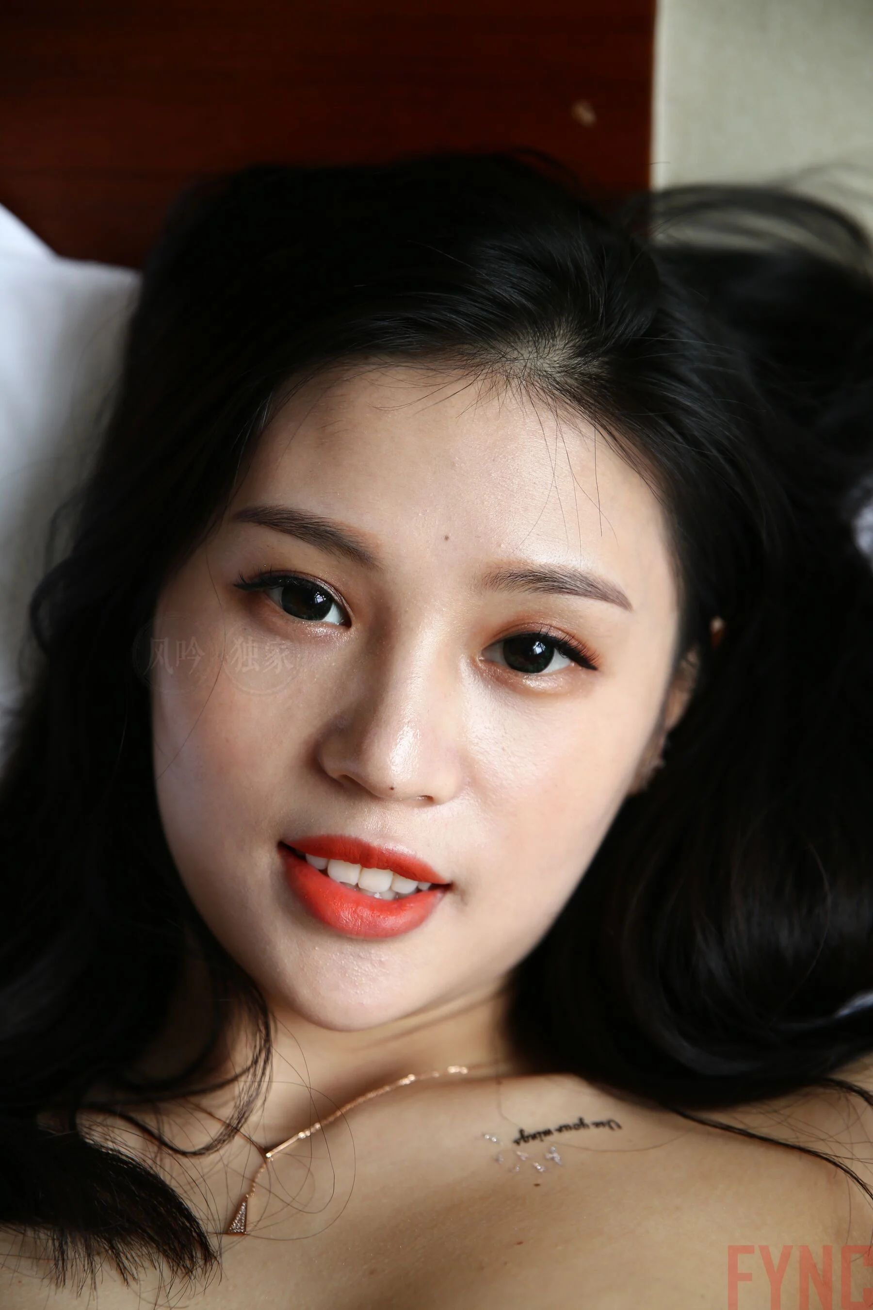 国模莉莉大尺度人体私拍套图 - Photo 1269