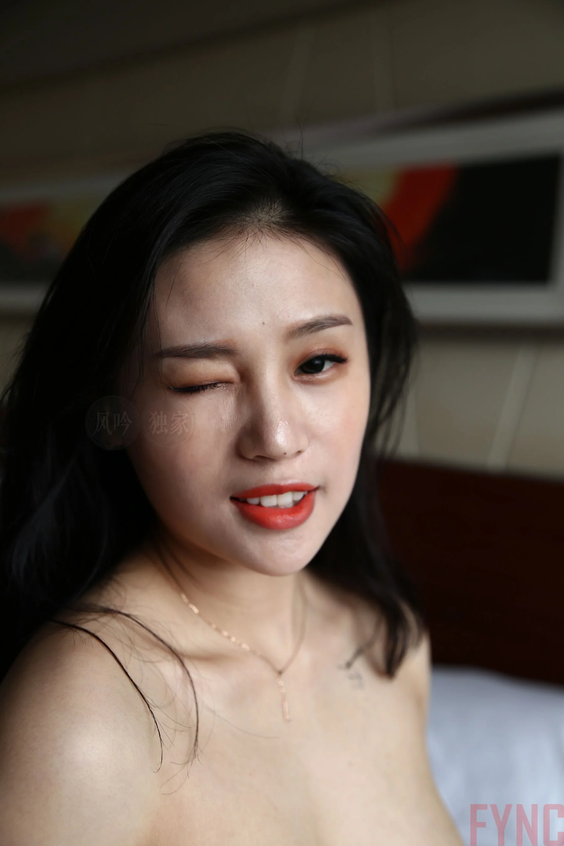 国模莉莉大尺度人体私拍套图 - Photo 1378