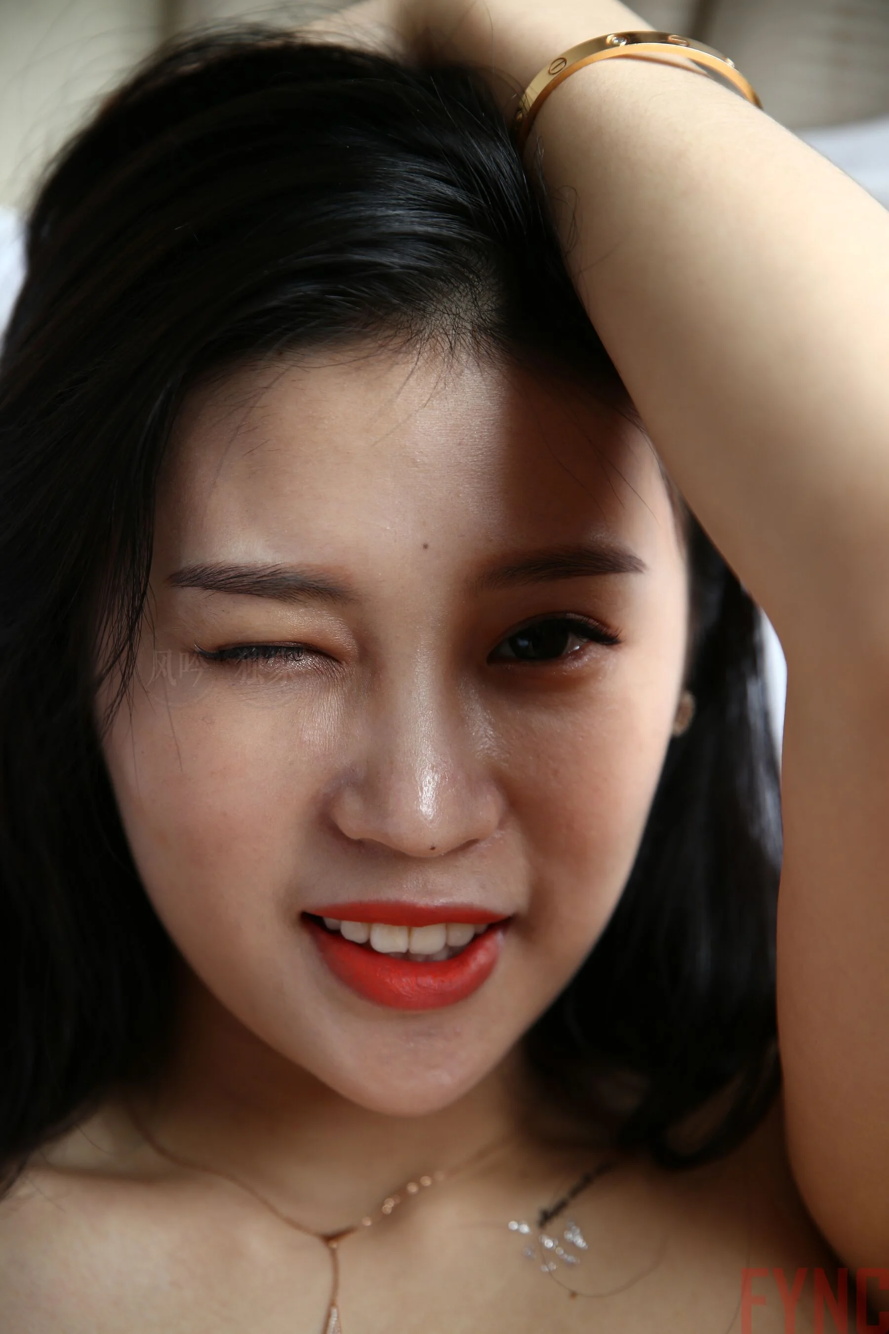 国模莉莉大尺度人体私拍套图 - Photo 1614