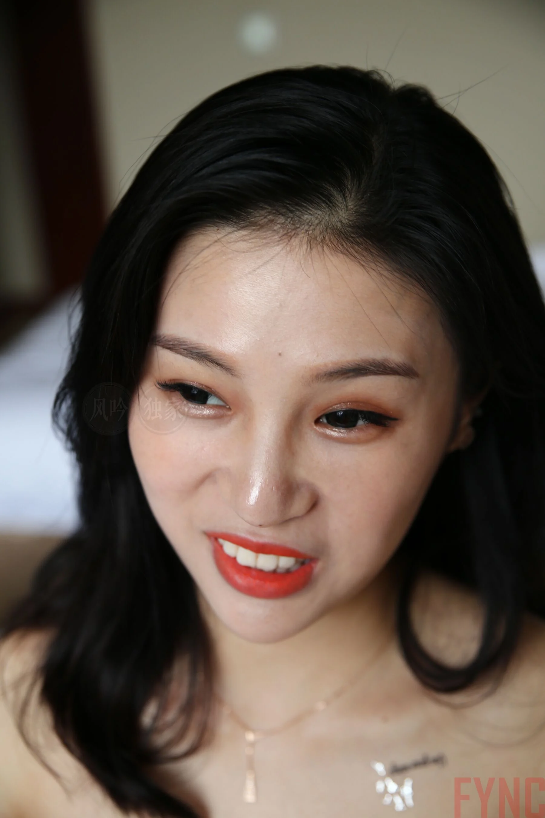 国模莉莉大尺度人体私拍套图 - Photo 2289