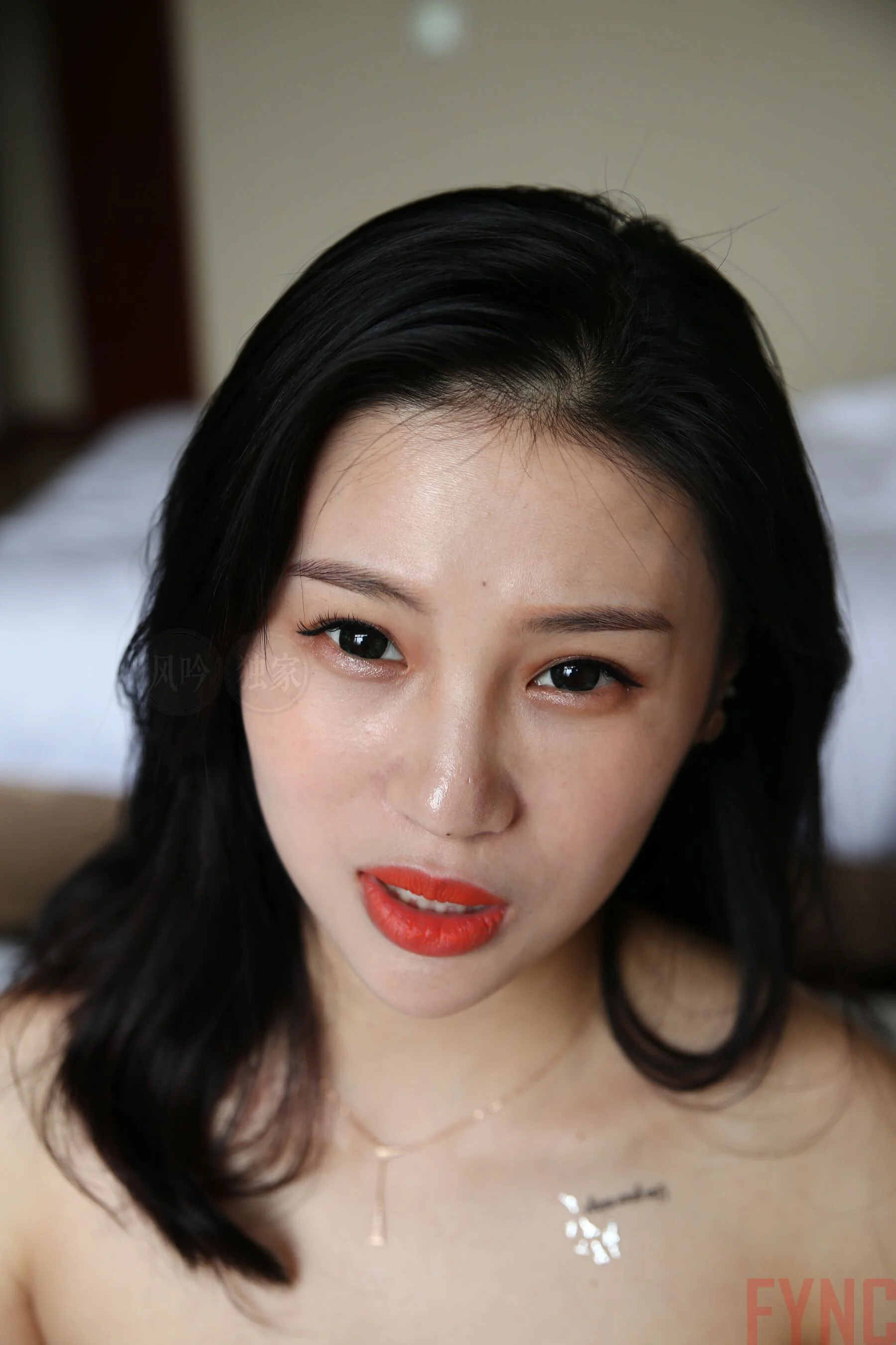 国模莉莉大尺度人体私拍套图 - Photo 2294