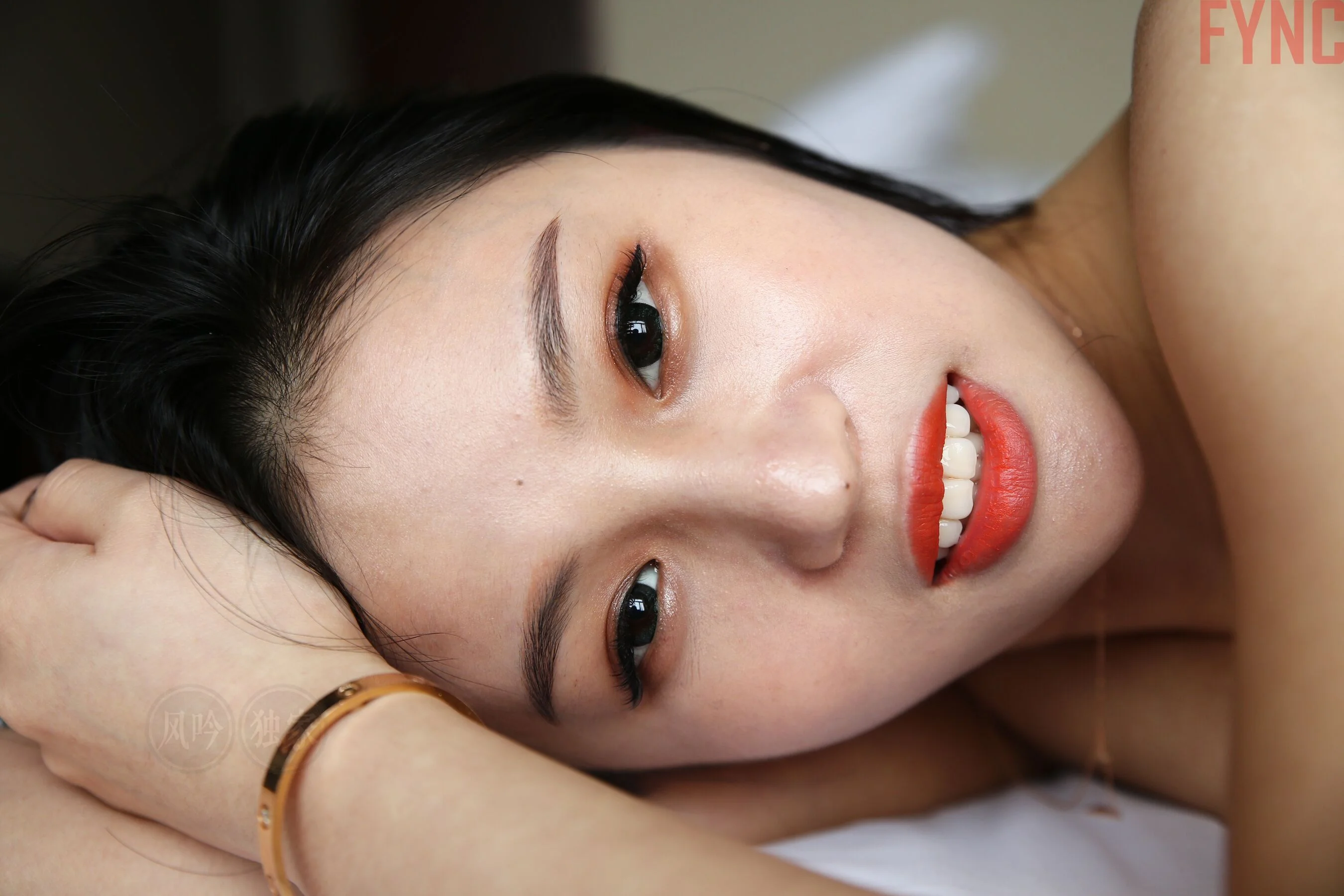 国模莉莉大尺度人体私拍套图 - Photo 2794