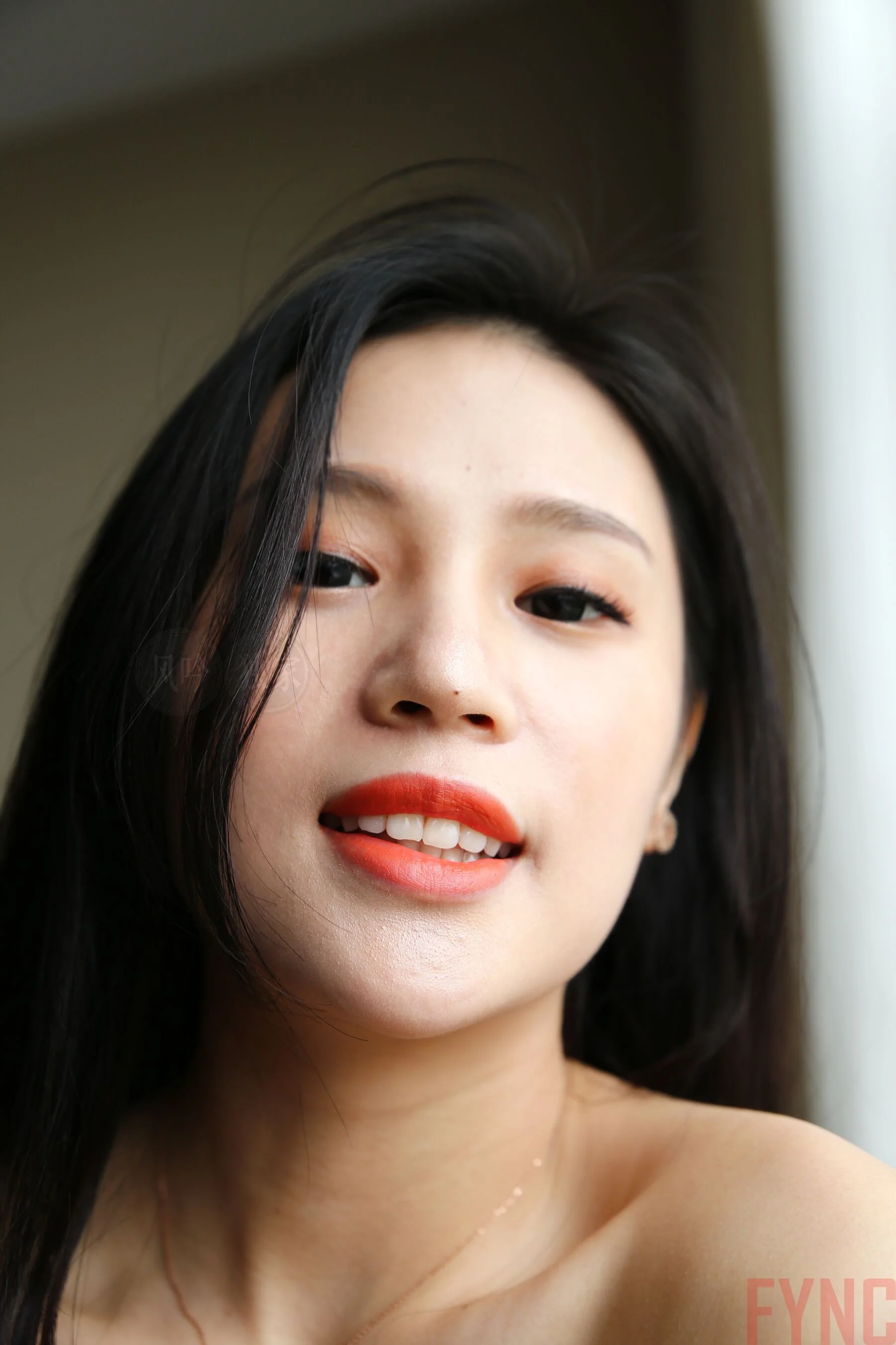 国模莉莉大尺度人体私拍套图 - Photo 2978