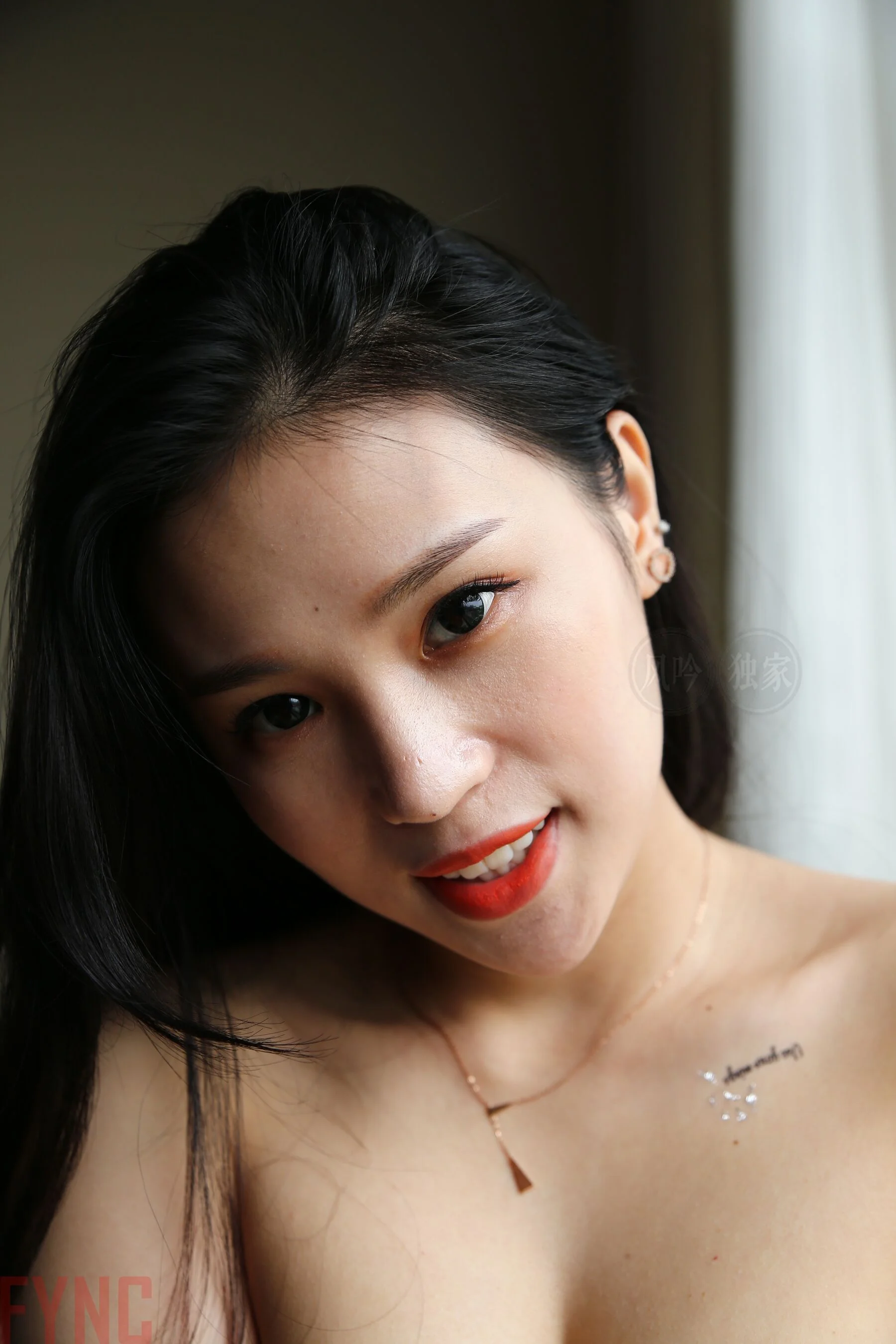 国模莉莉大尺度人体私拍套图 - Photo 2989