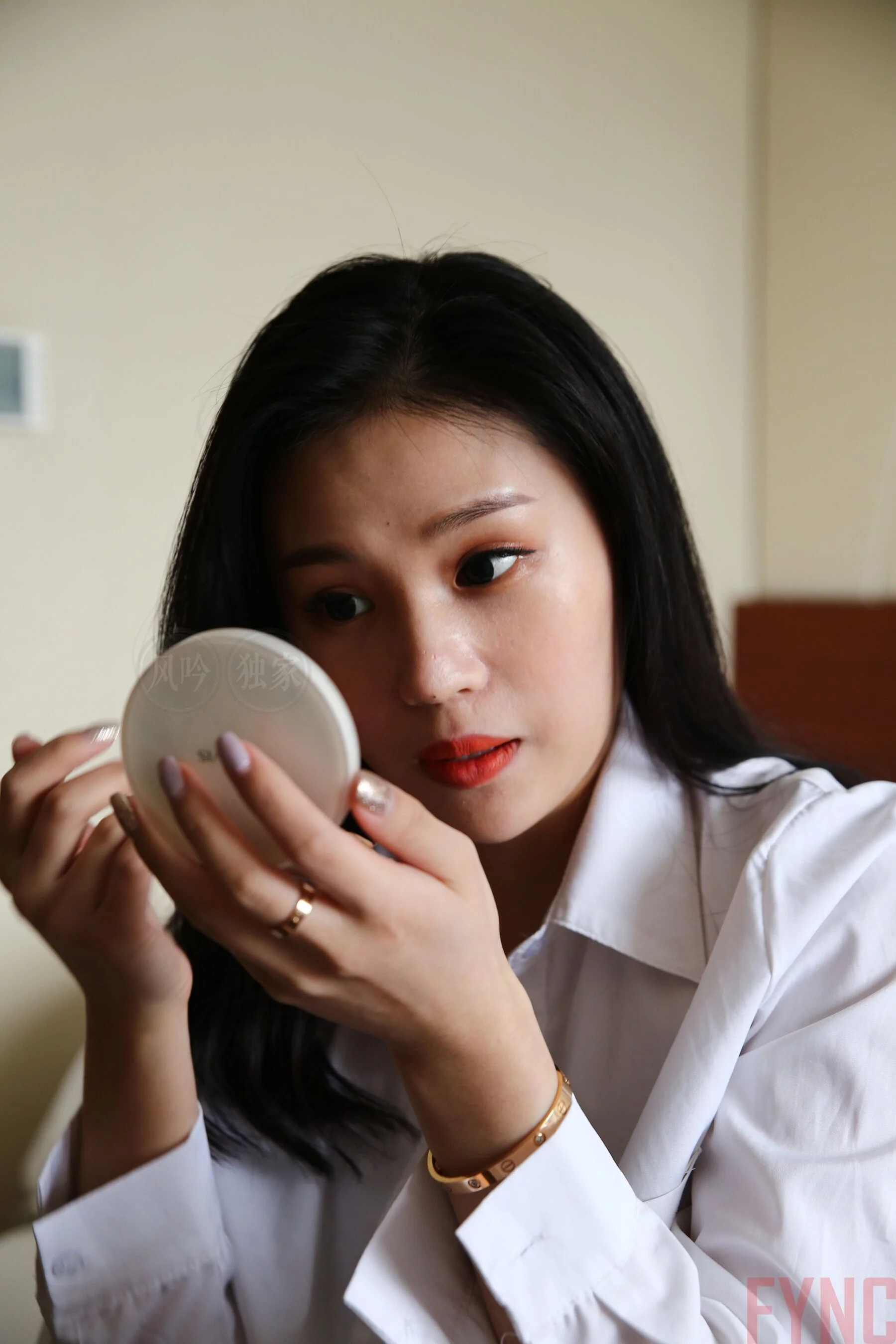 国模莉莉大尺度人体私拍套图 - Photo 3366