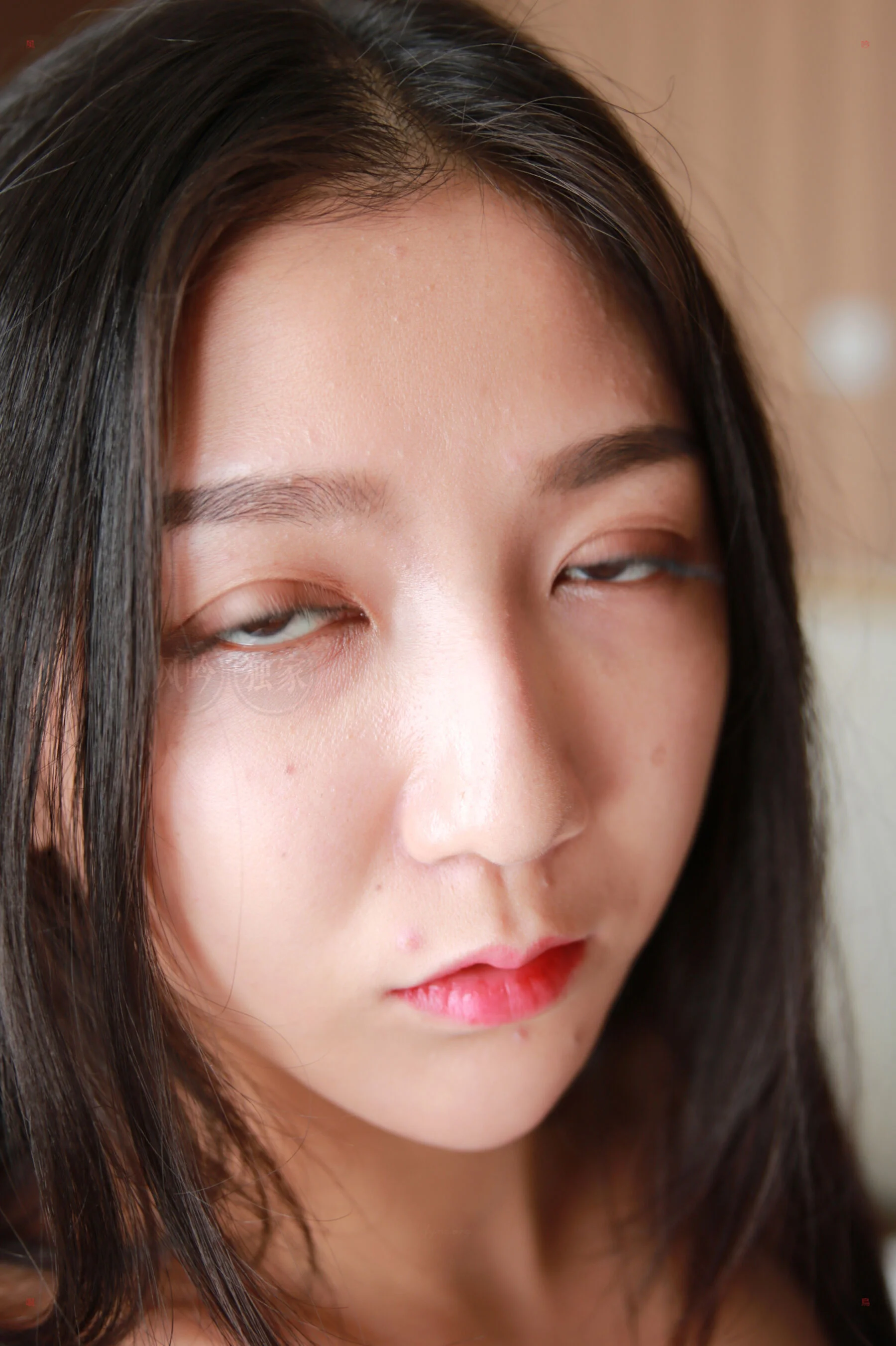 国模洛丽大尺度人体私拍套图 - Photo 558