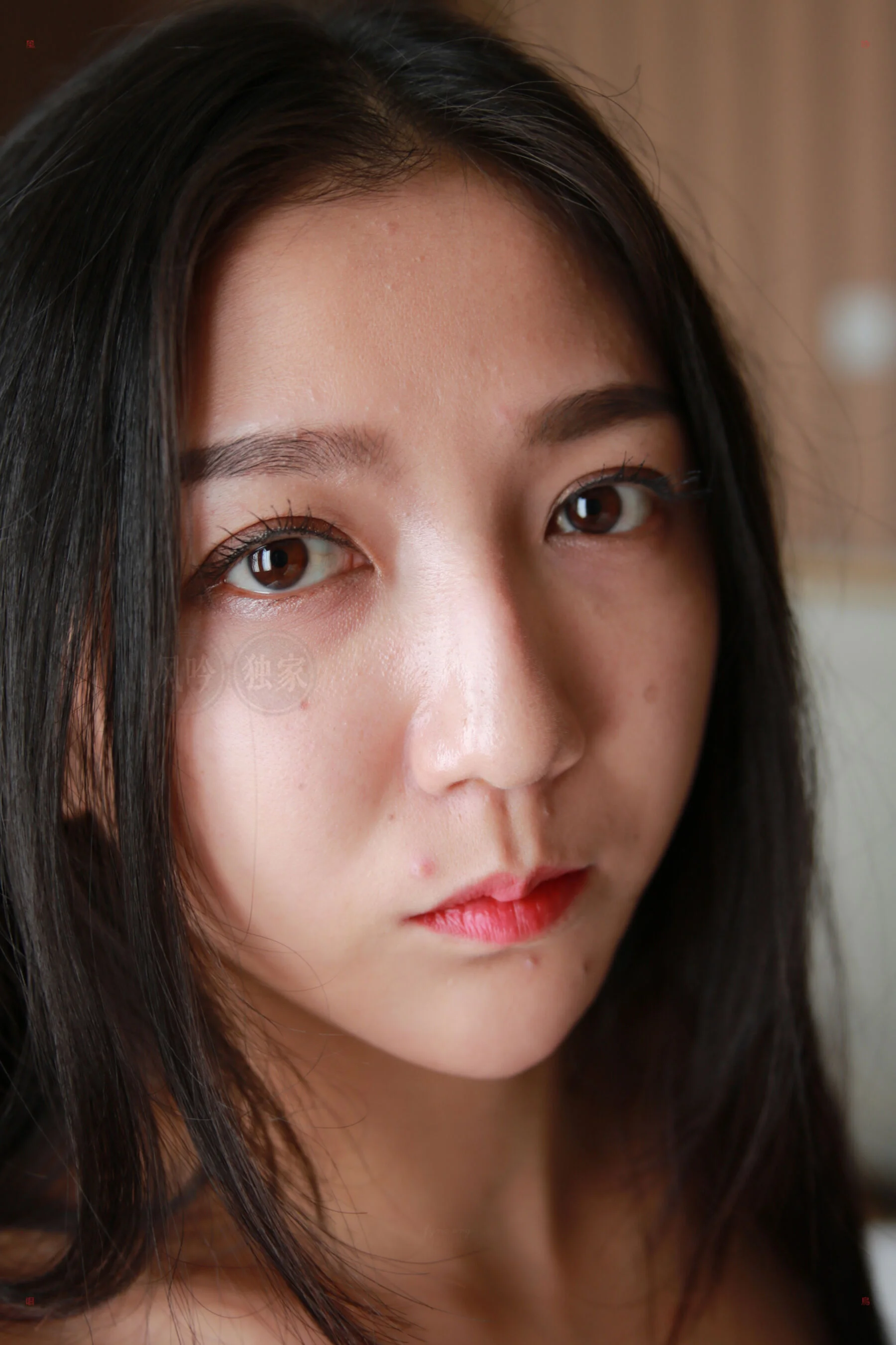 国模洛丽大尺度人体私拍套图 - Photo 571