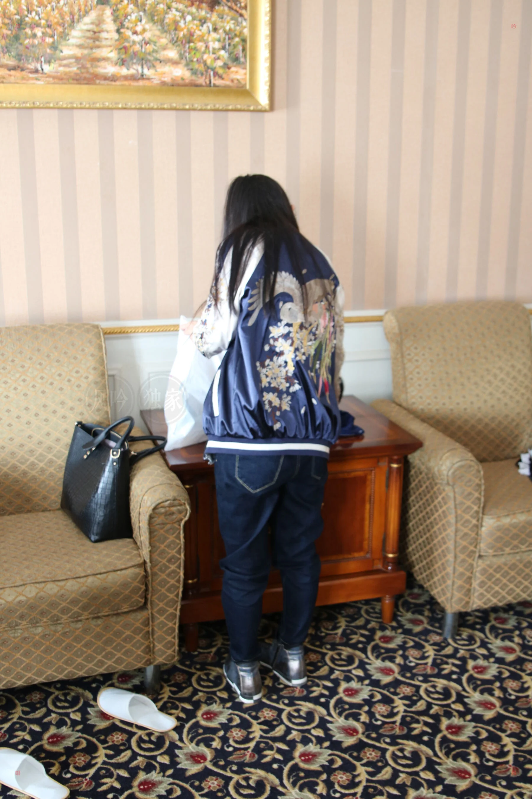 国模洛丽大尺度人体私拍套图 - Photo 766