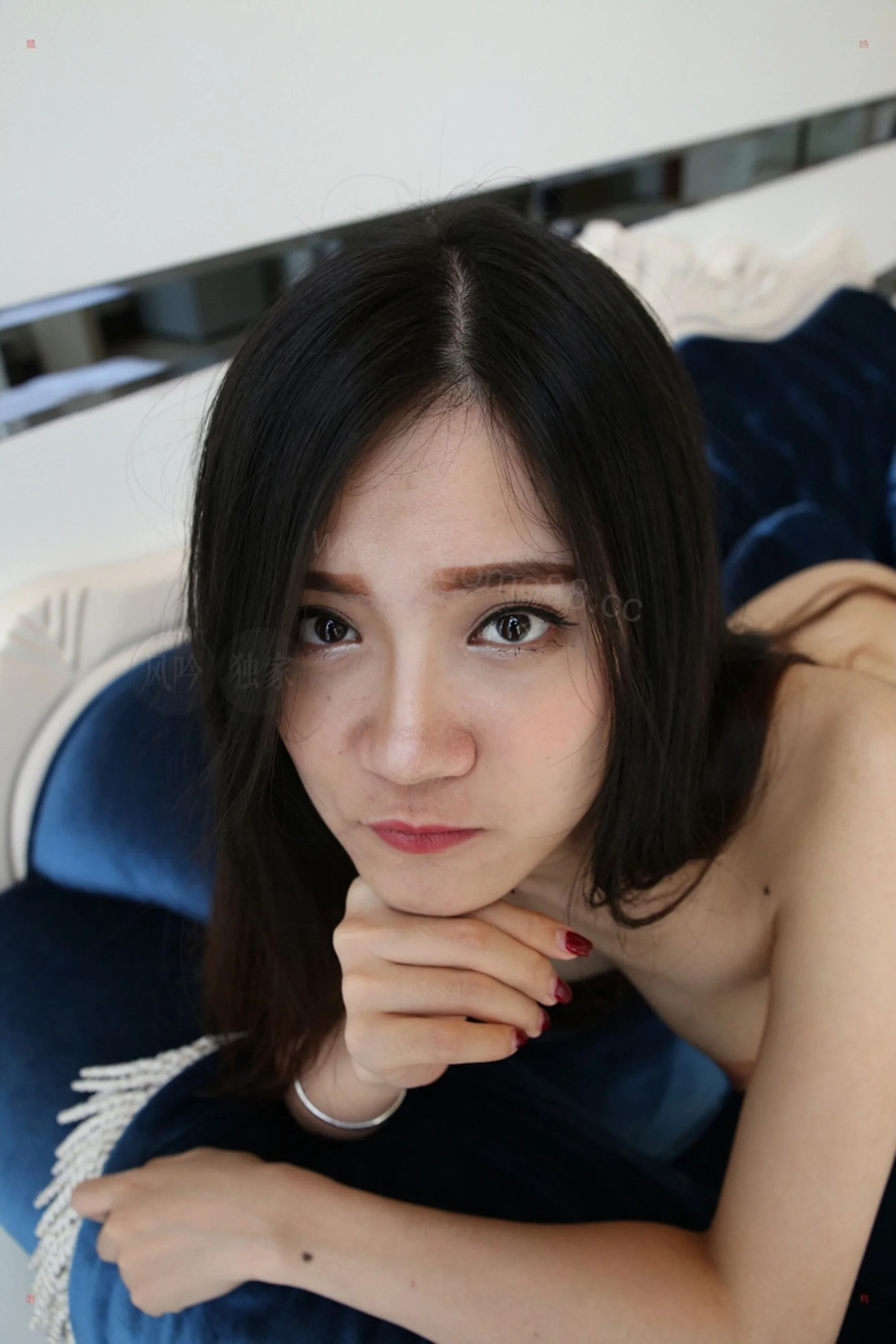 国模瑶迦大尺度人体私拍套图 - Photo 414