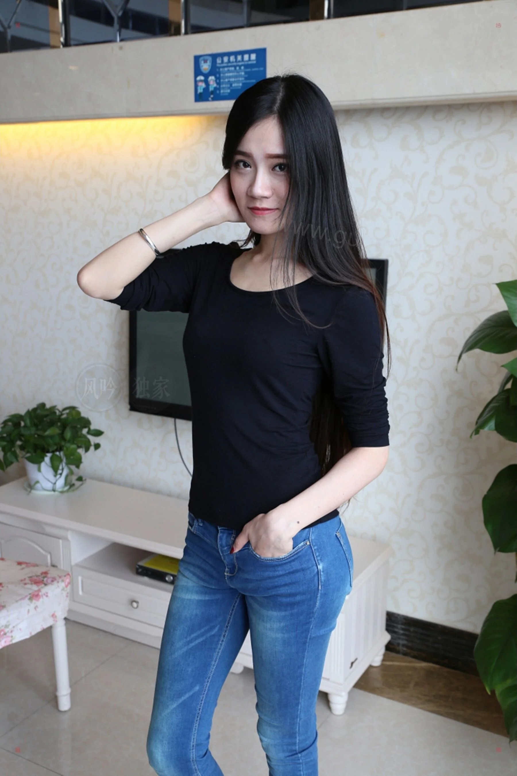 国模瑶迦大尺度人体私拍套图 - Photo 1629