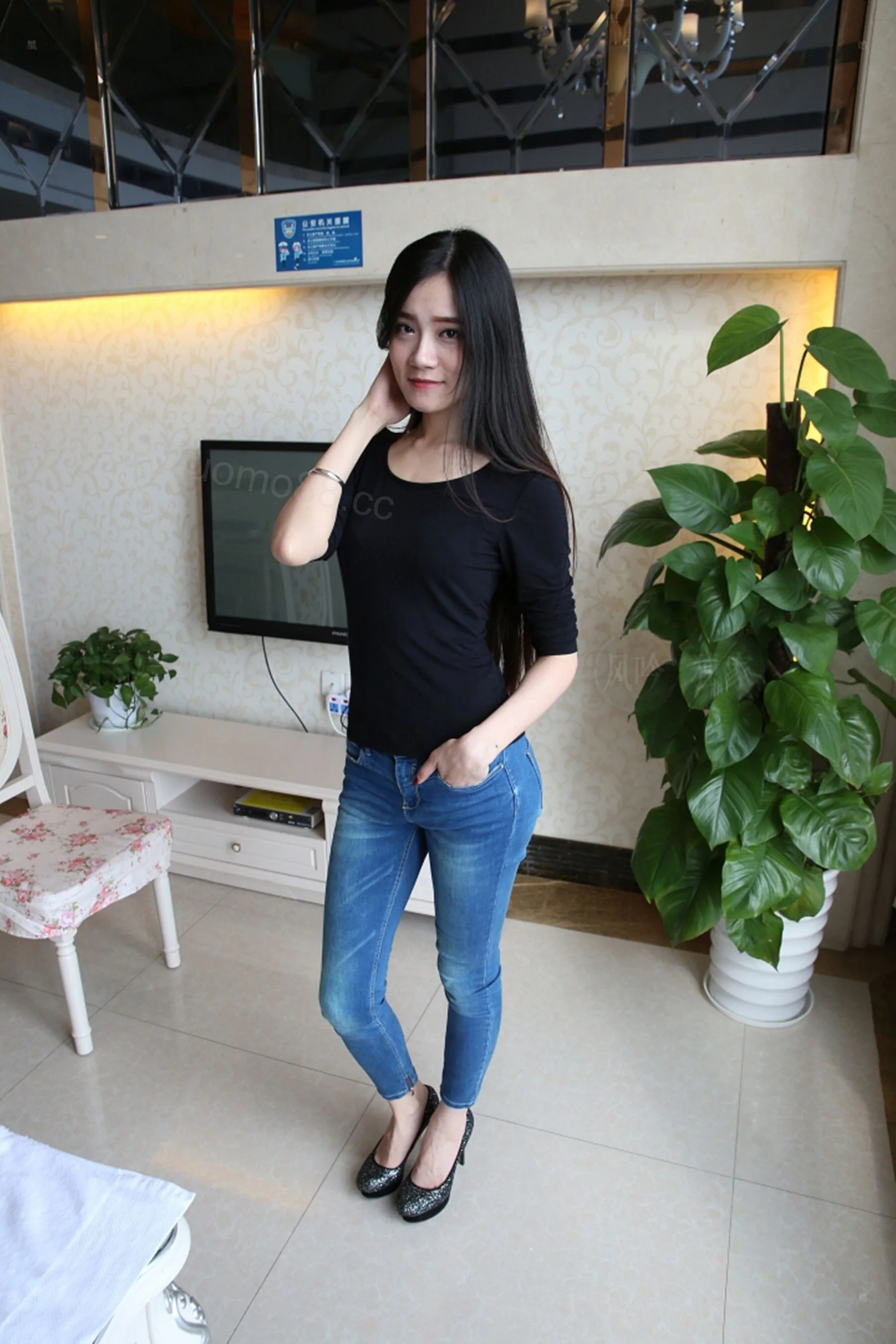 国模瑶迦大尺度人体私拍套图 - Photo 1630