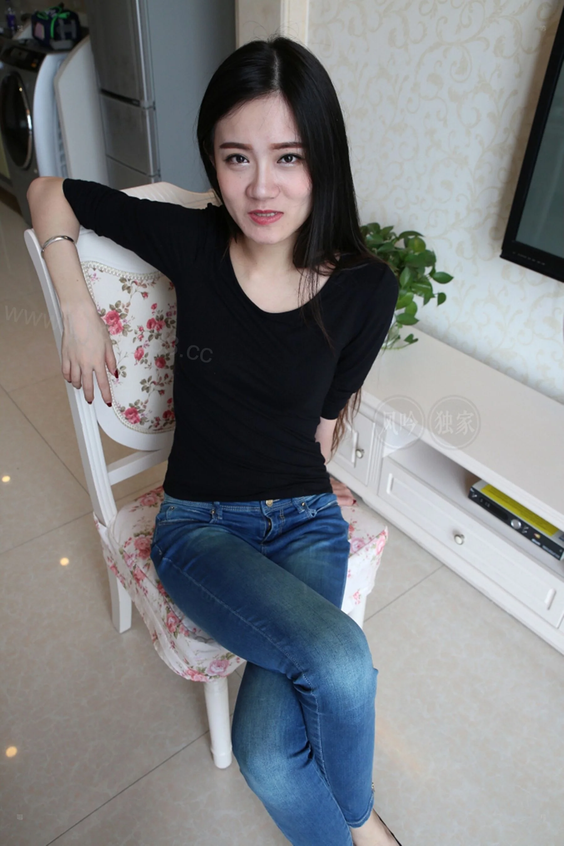 国模瑶迦大尺度人体私拍套图 - Photo 1642