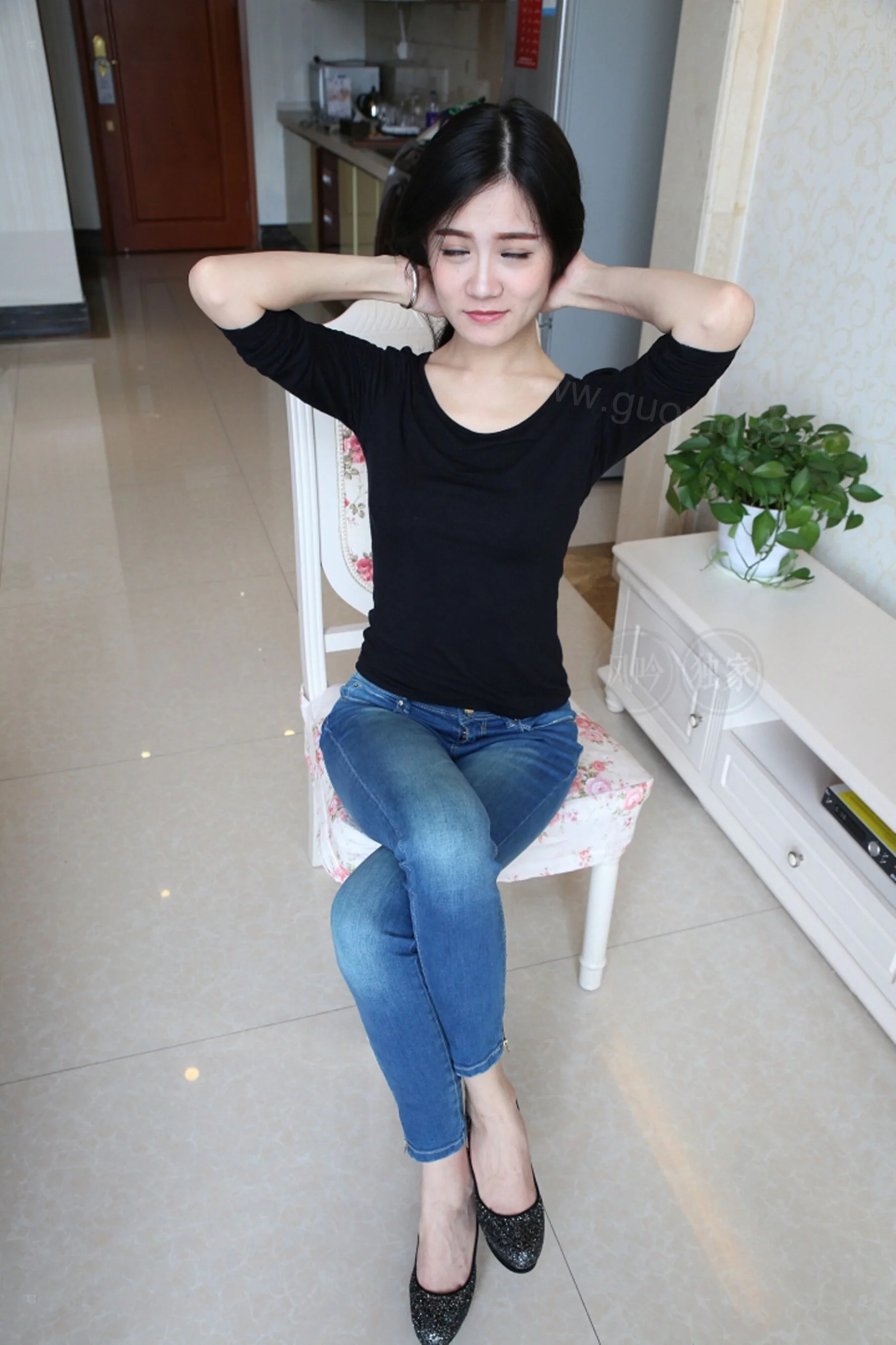 国模瑶迦大尺度人体私拍套图 - Photo 1645