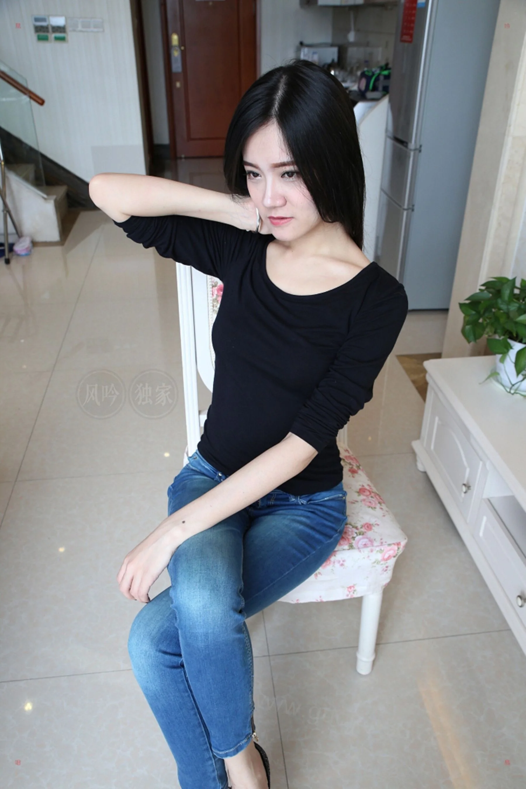 国模瑶迦大尺度人体私拍套图 - Photo 1646