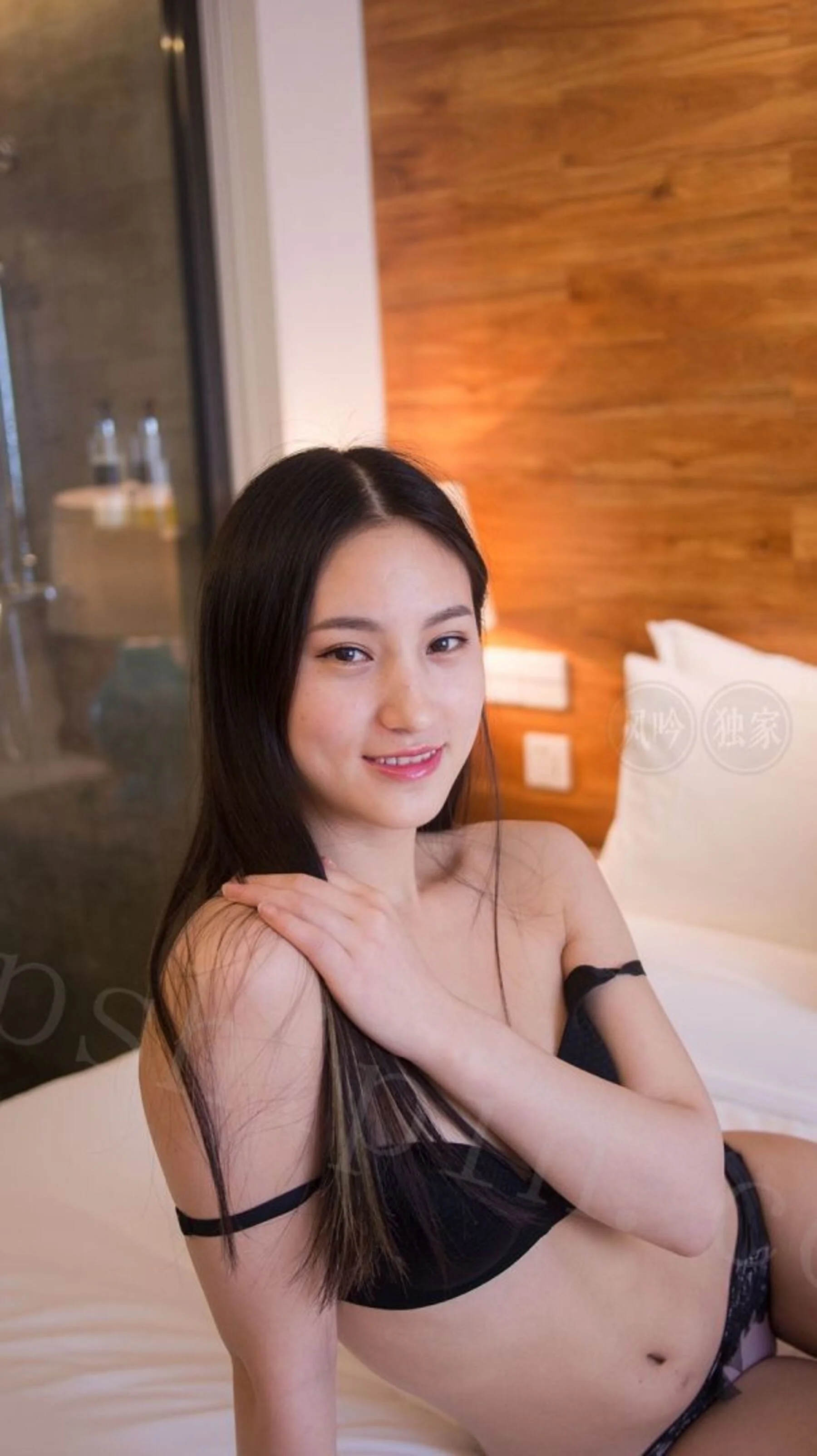 国模一夏大尺度性爱人体私拍套图 - Photo 127