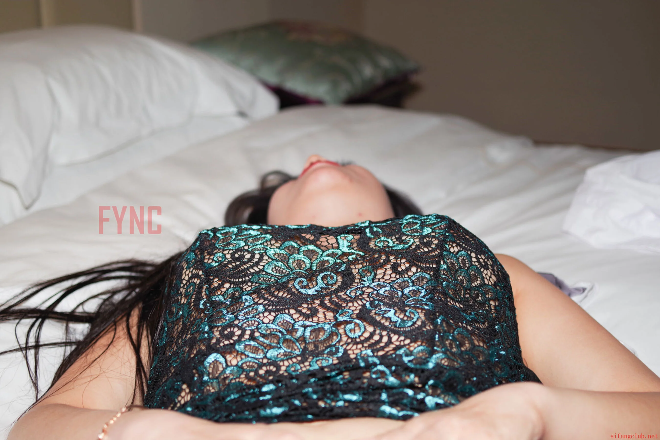 国模妖妖大尺度人体私拍套图 - Photo 301