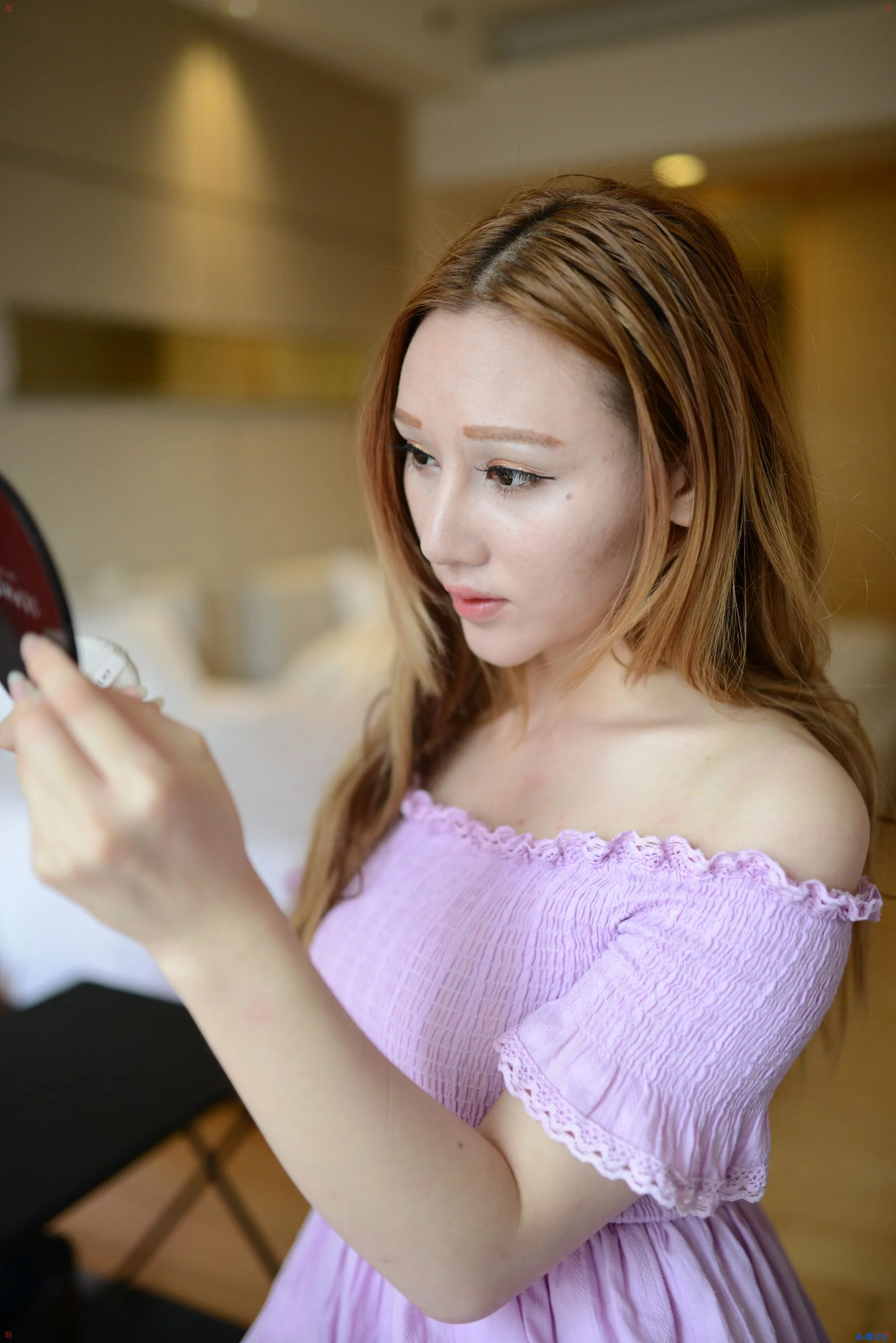 国模艾米大尺度人体私拍套图 - Photo 20