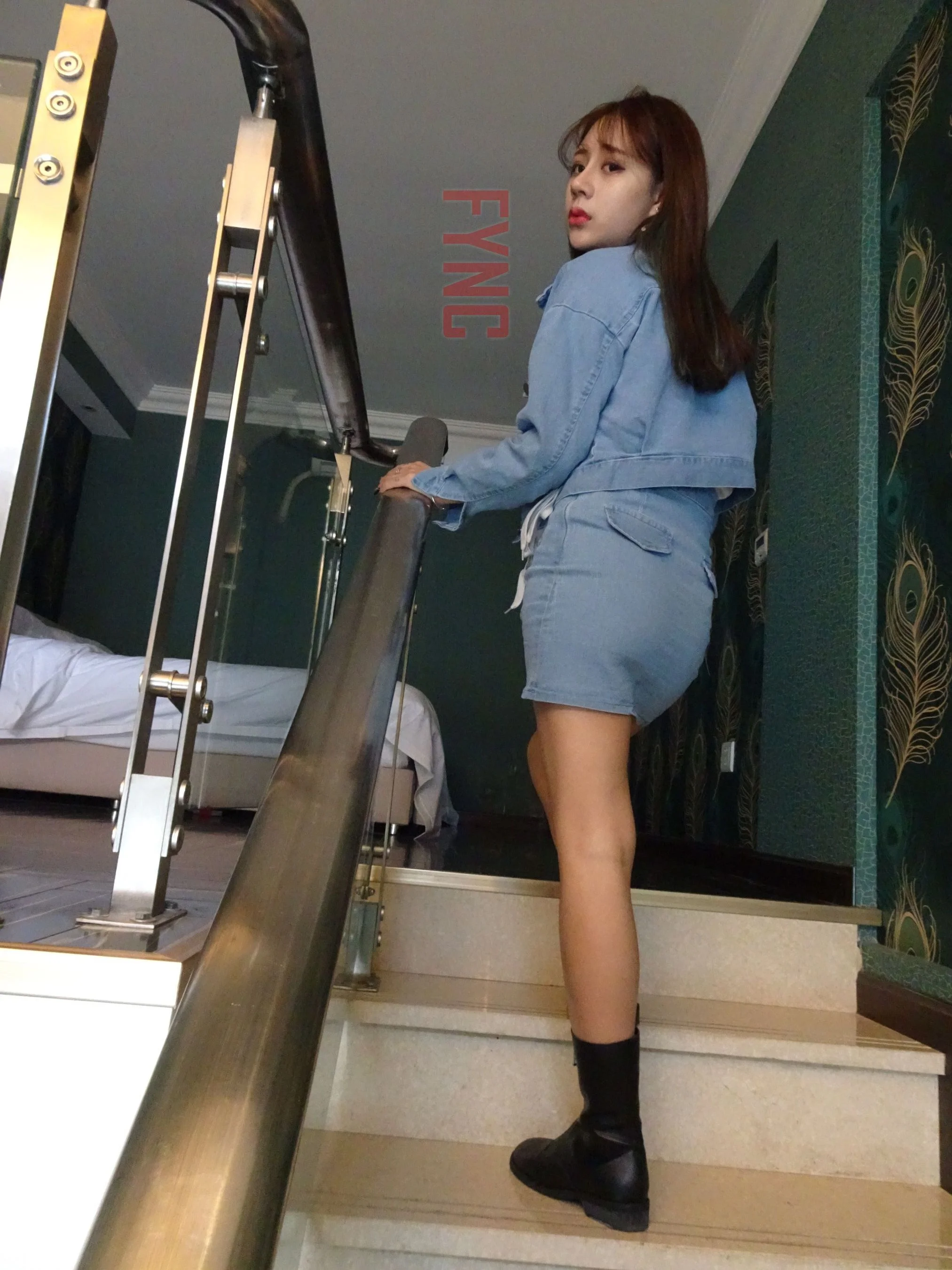 国模林子晴大尺度人体私拍套图 - Photo 19