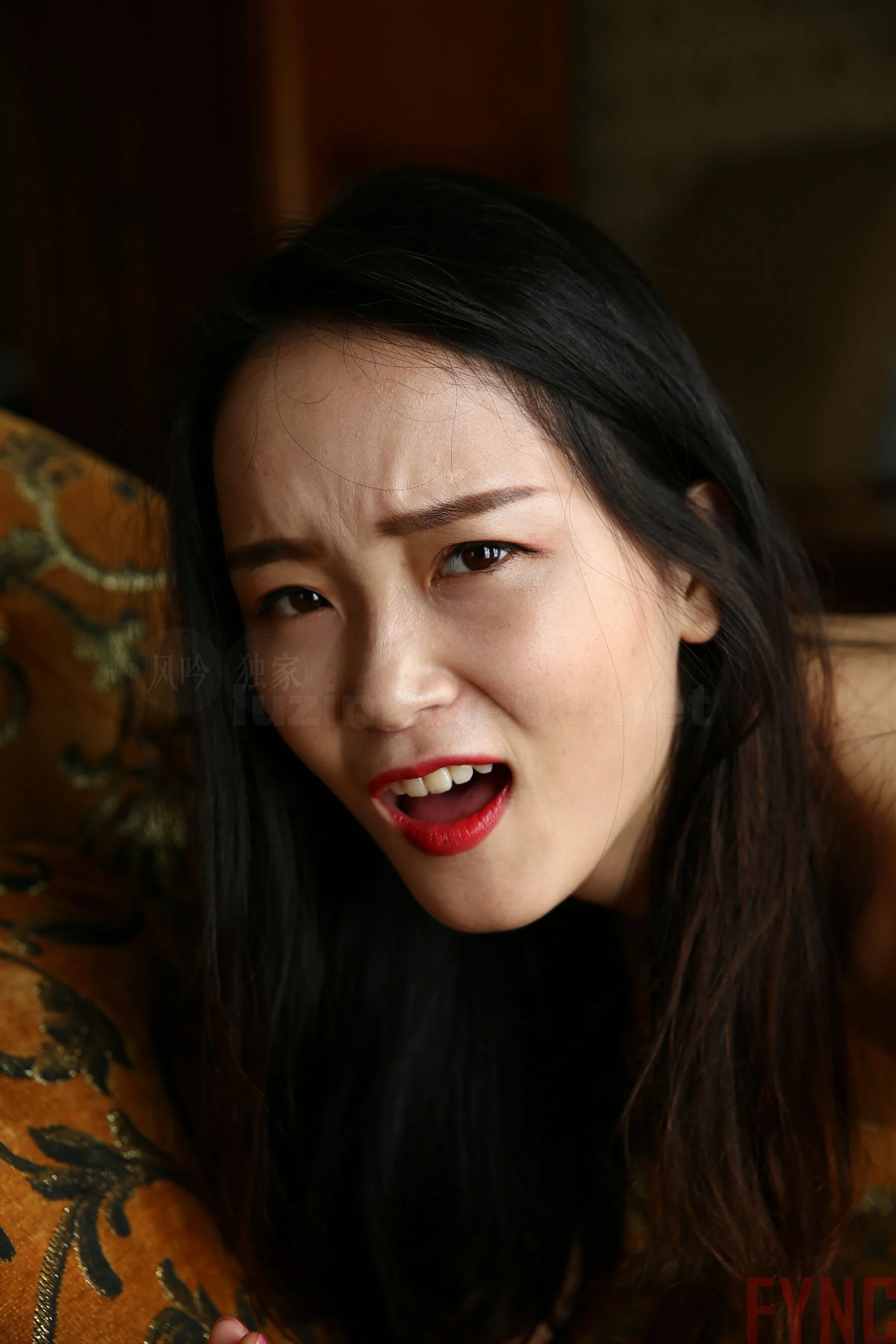 国模可可大尺度人体私拍套图 - Photo 1684