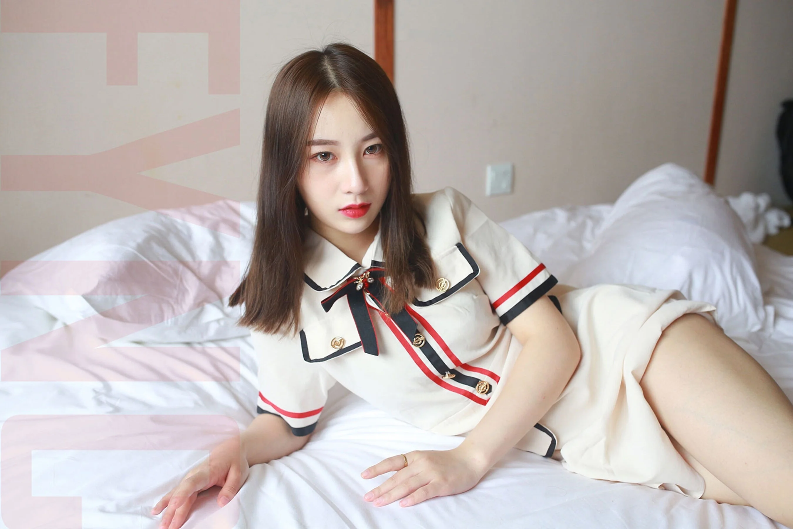 国模小马苏椹嫃大尺度性爱人体私拍套图 - Photo 25