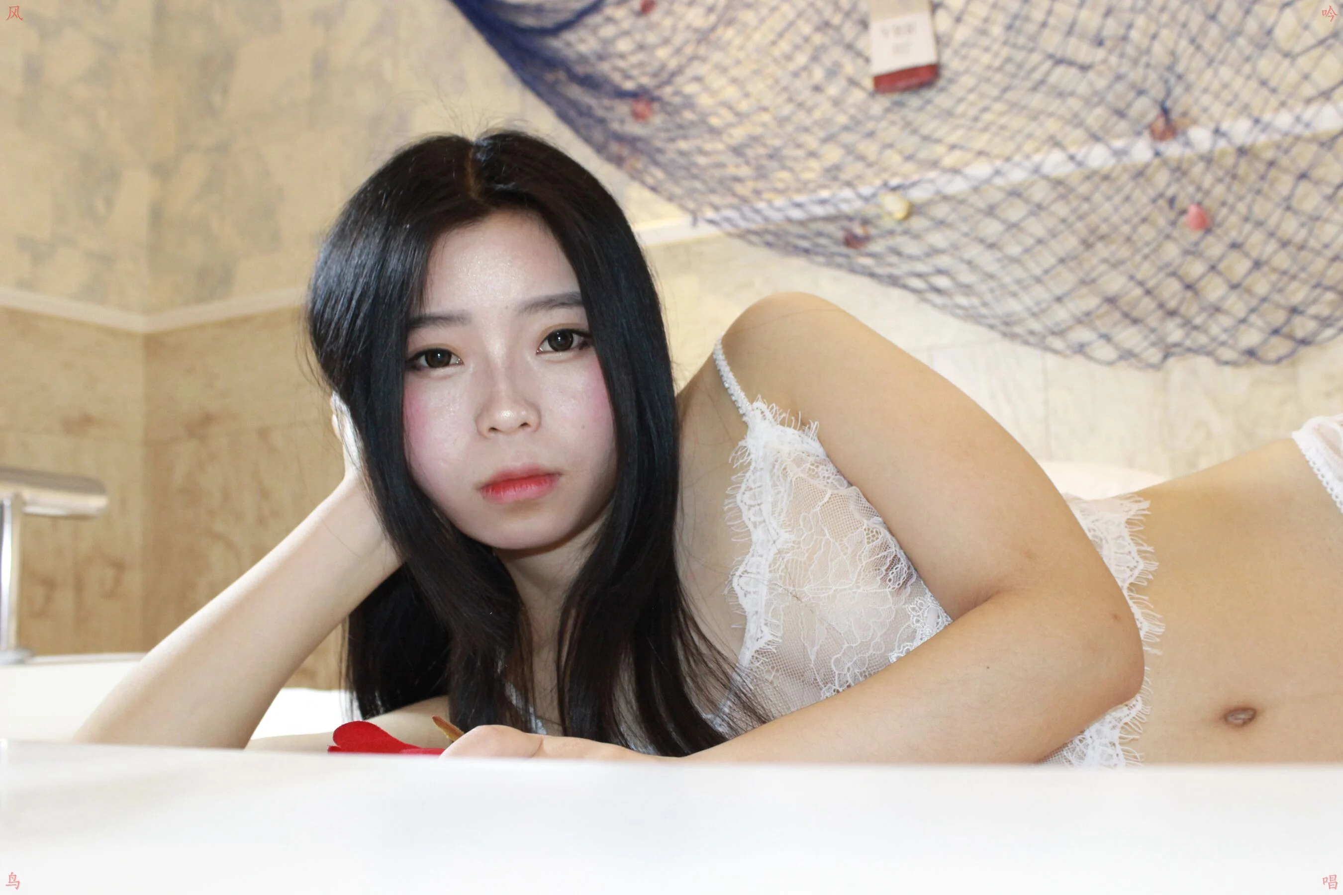 国模妍菲大尺度人体私拍套图 - Photo 26