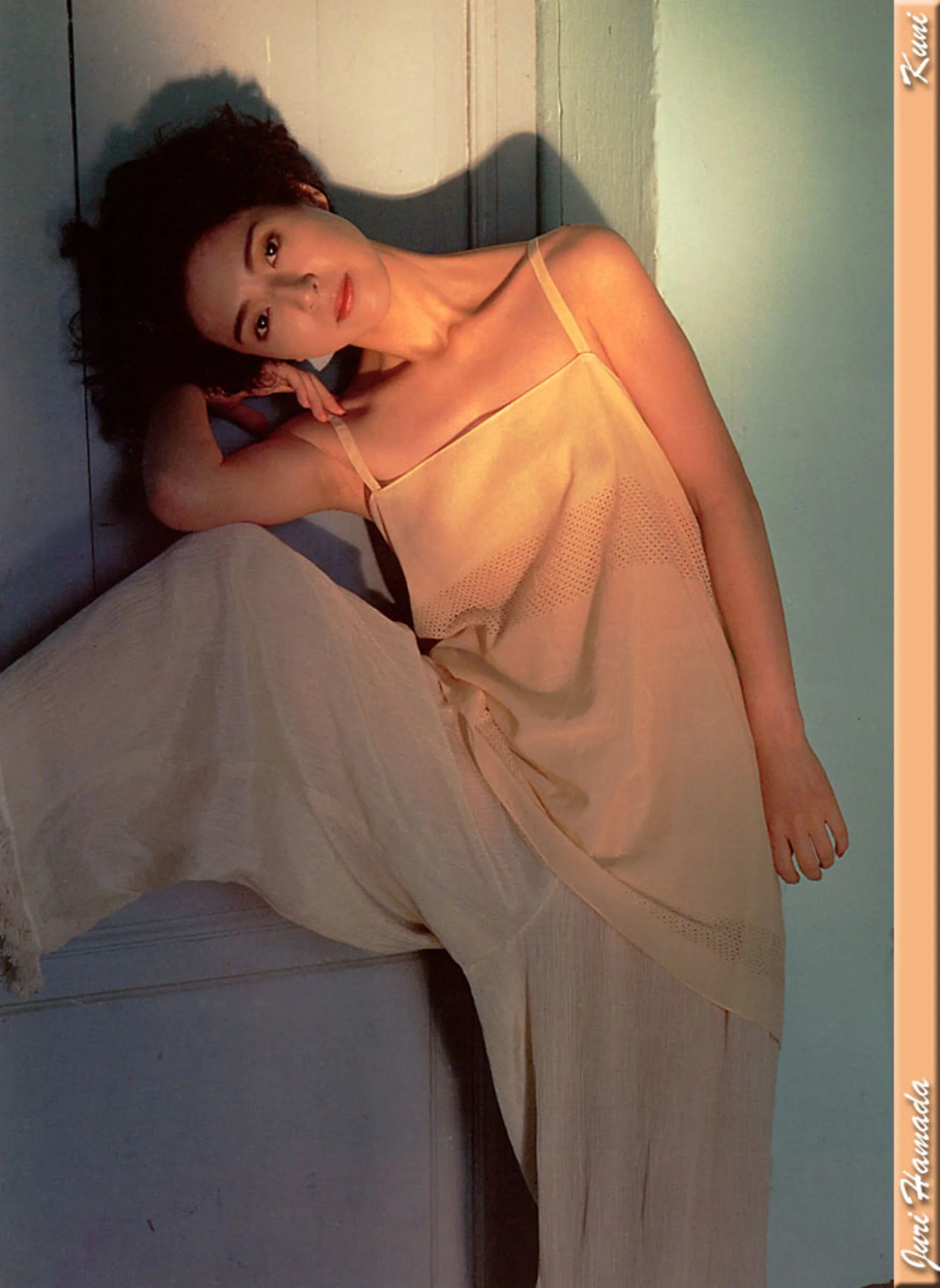 滨田朱里 - Photo 11