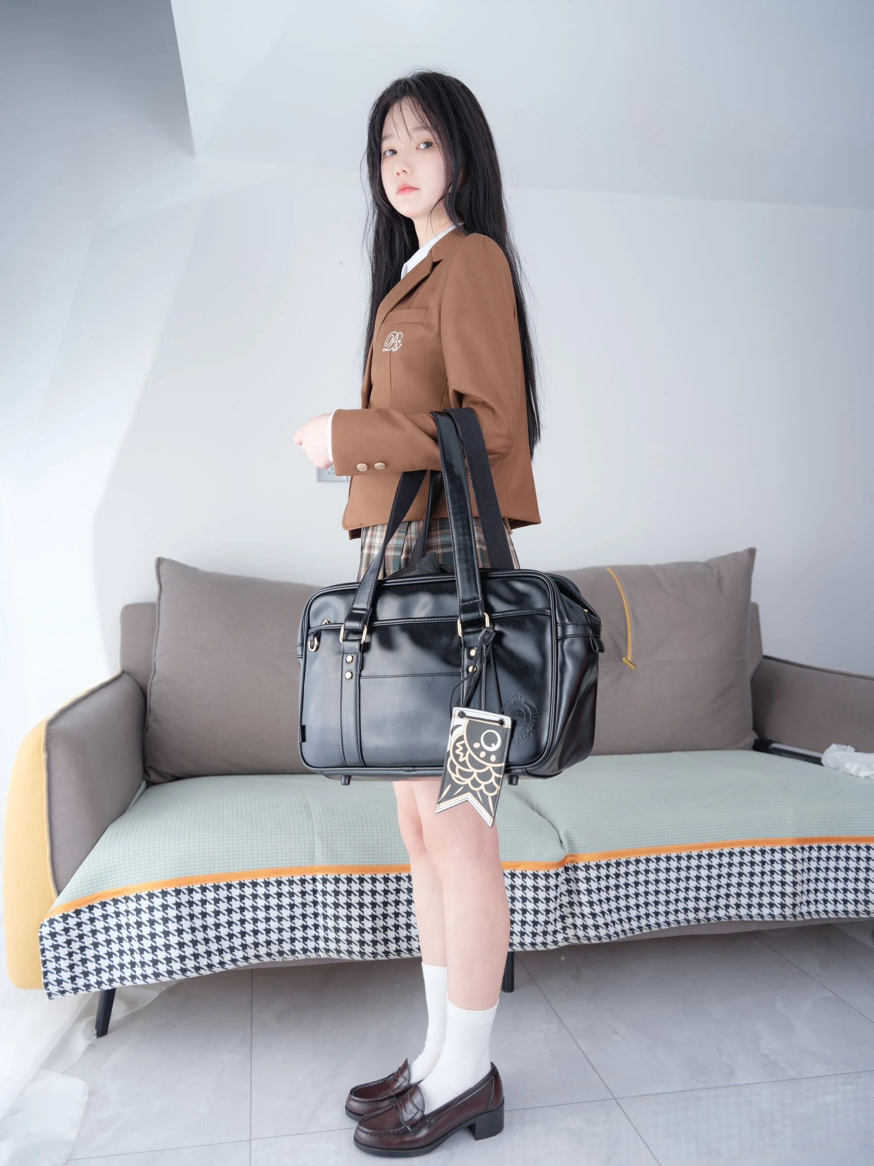 小恩《捆绑》 - Photo 23