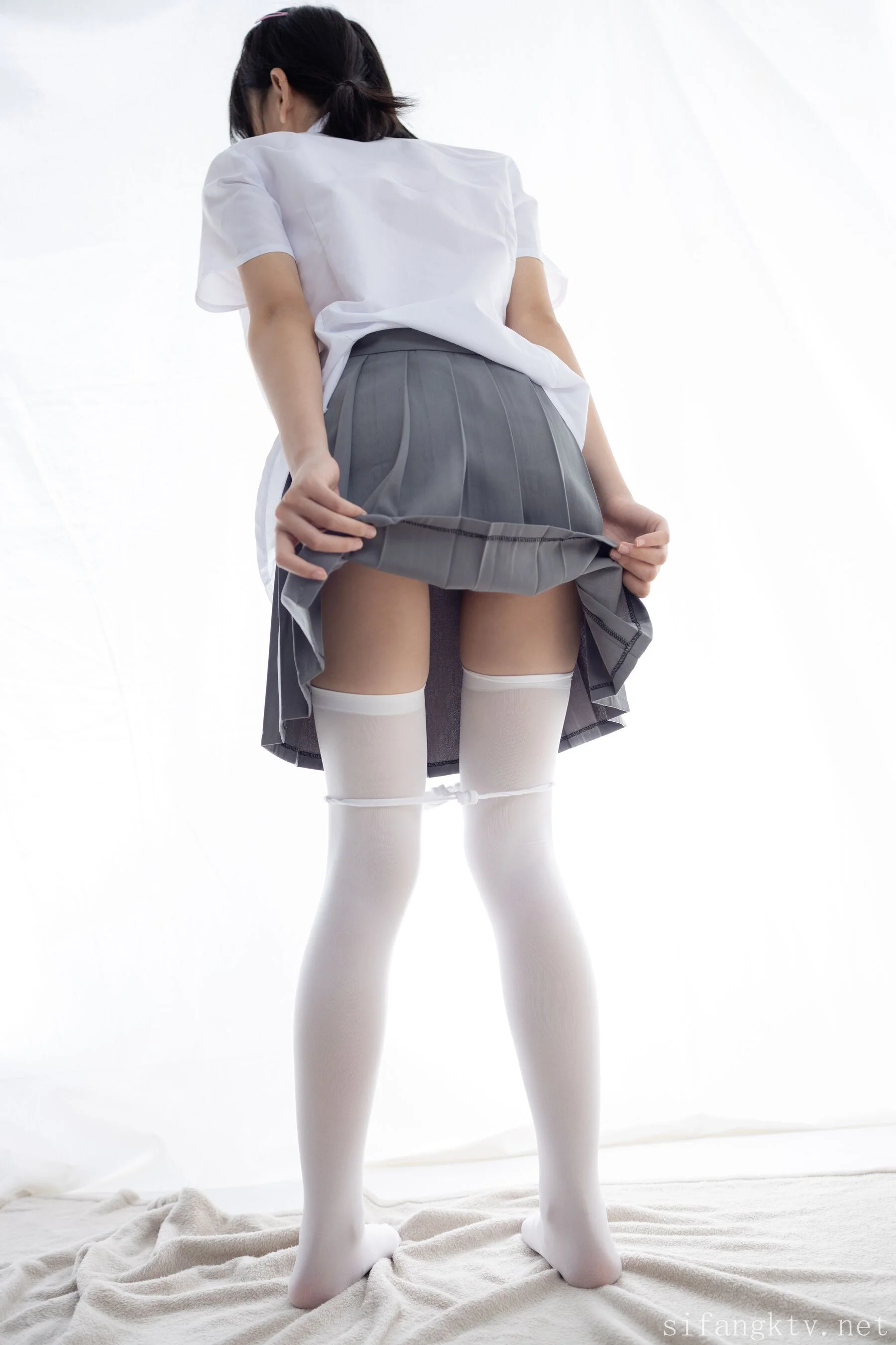 小满《JK制服》 - Photo 37