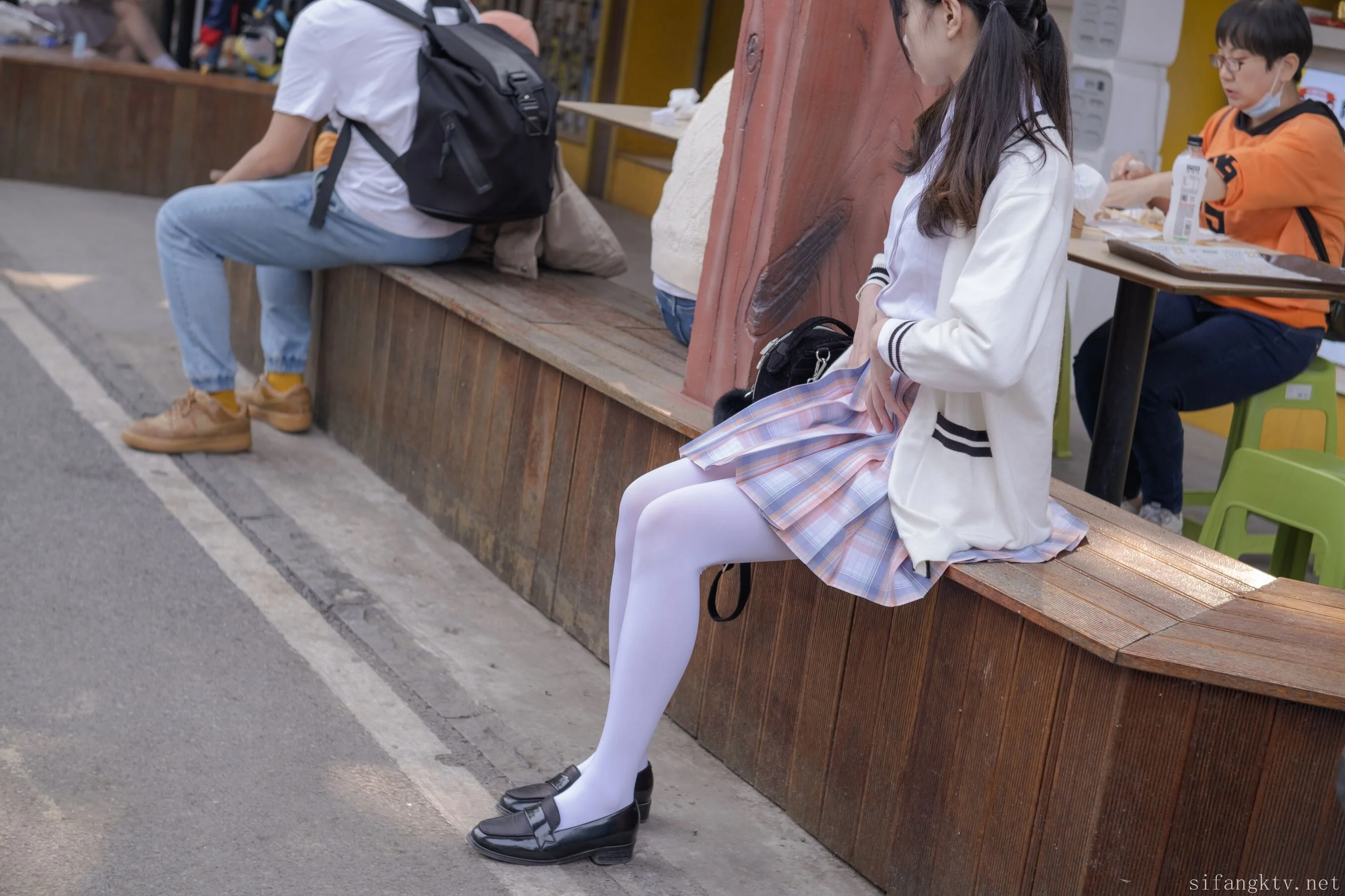 小七《户外JK》 - Photo 17