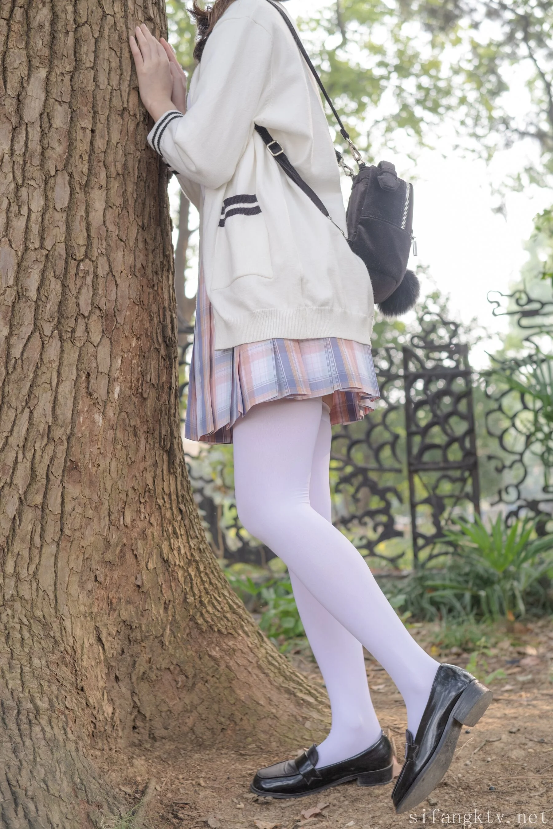 小七《户外JK》 - Photo 21