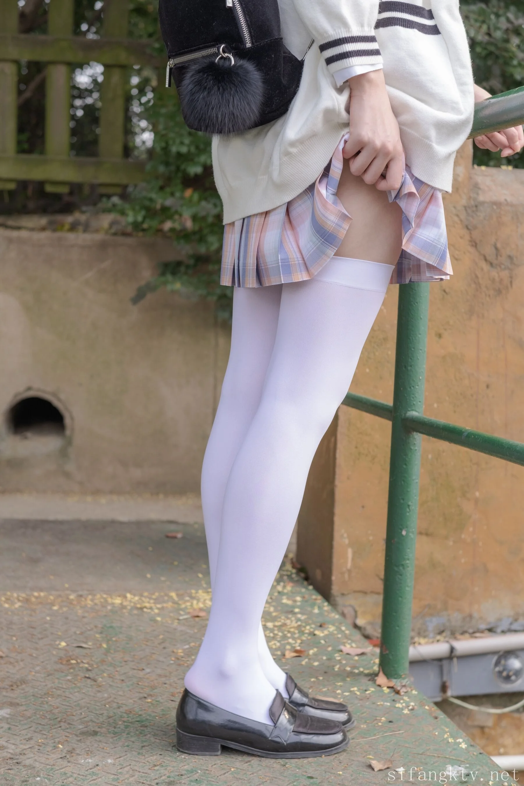 小七《户外JK》 - Photo 29