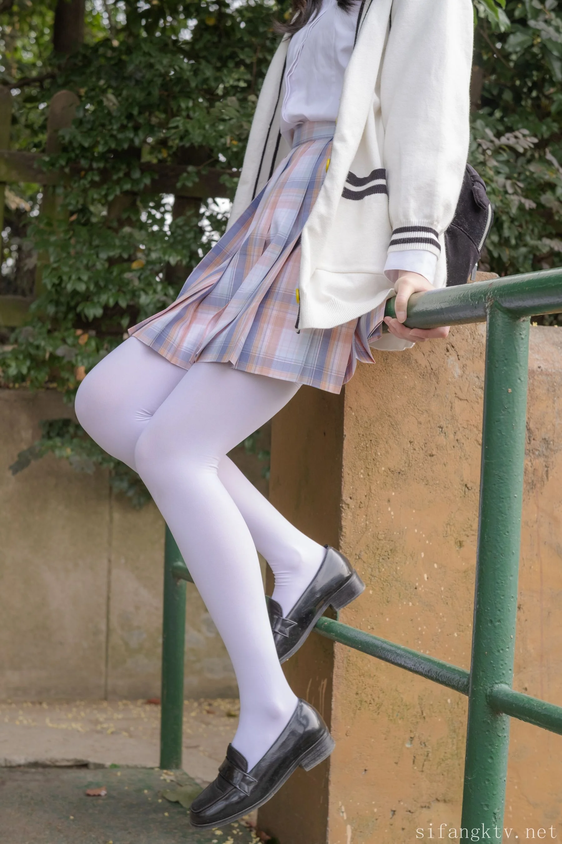 小七《户外JK》 - Photo 32