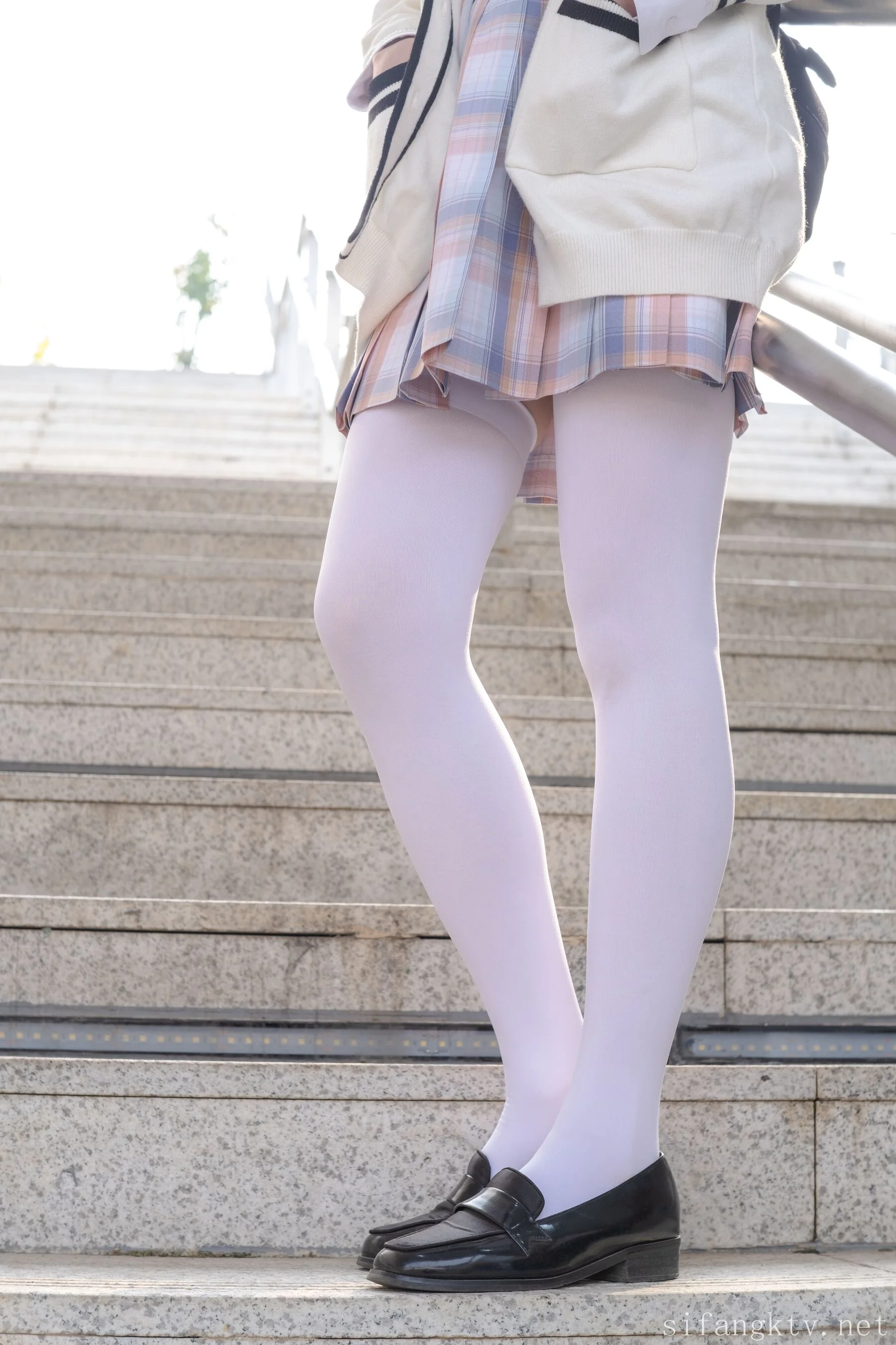 小七《户外JK》 - Photo 37
