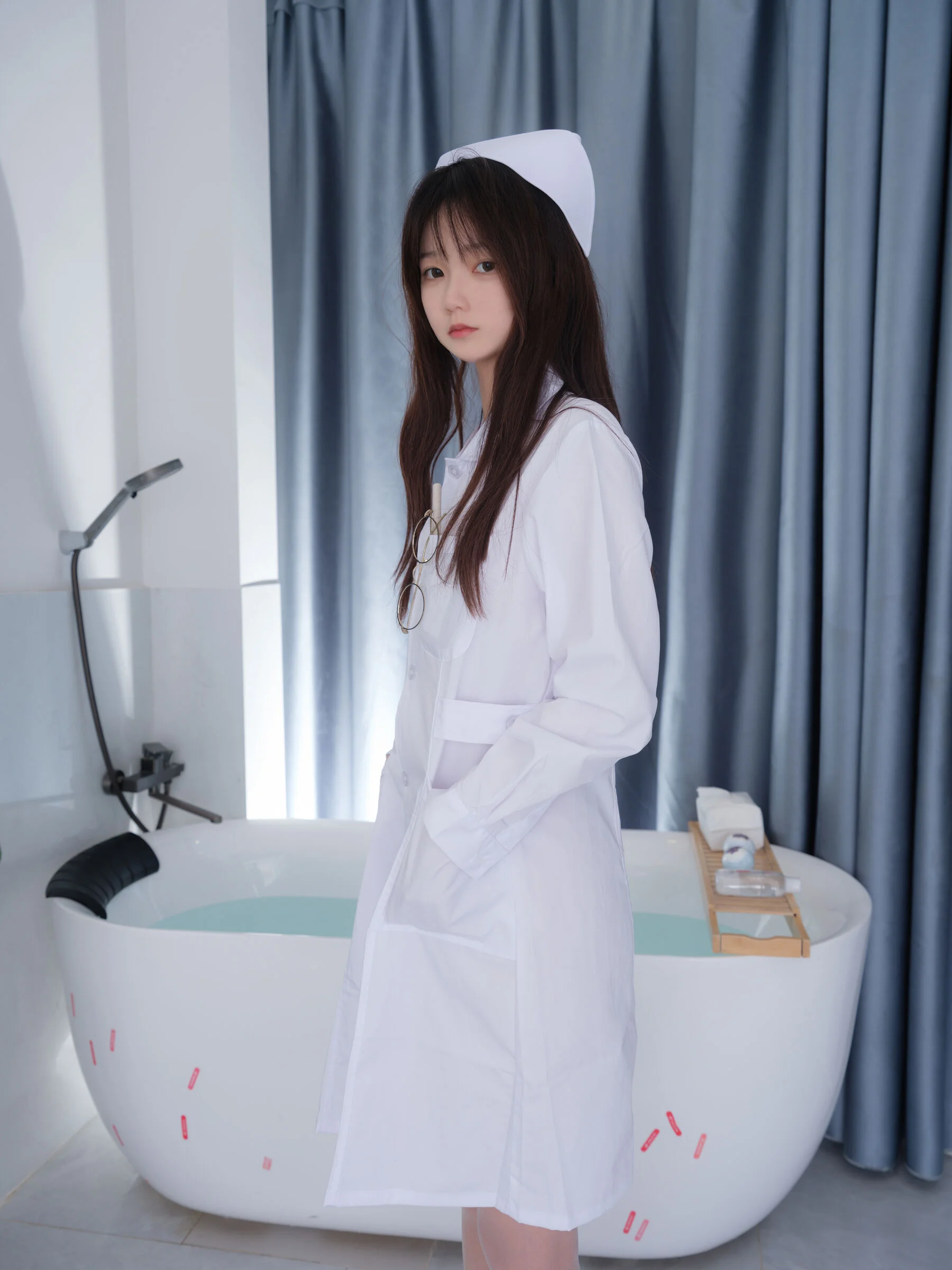 小恩《护士》 - Photo 21