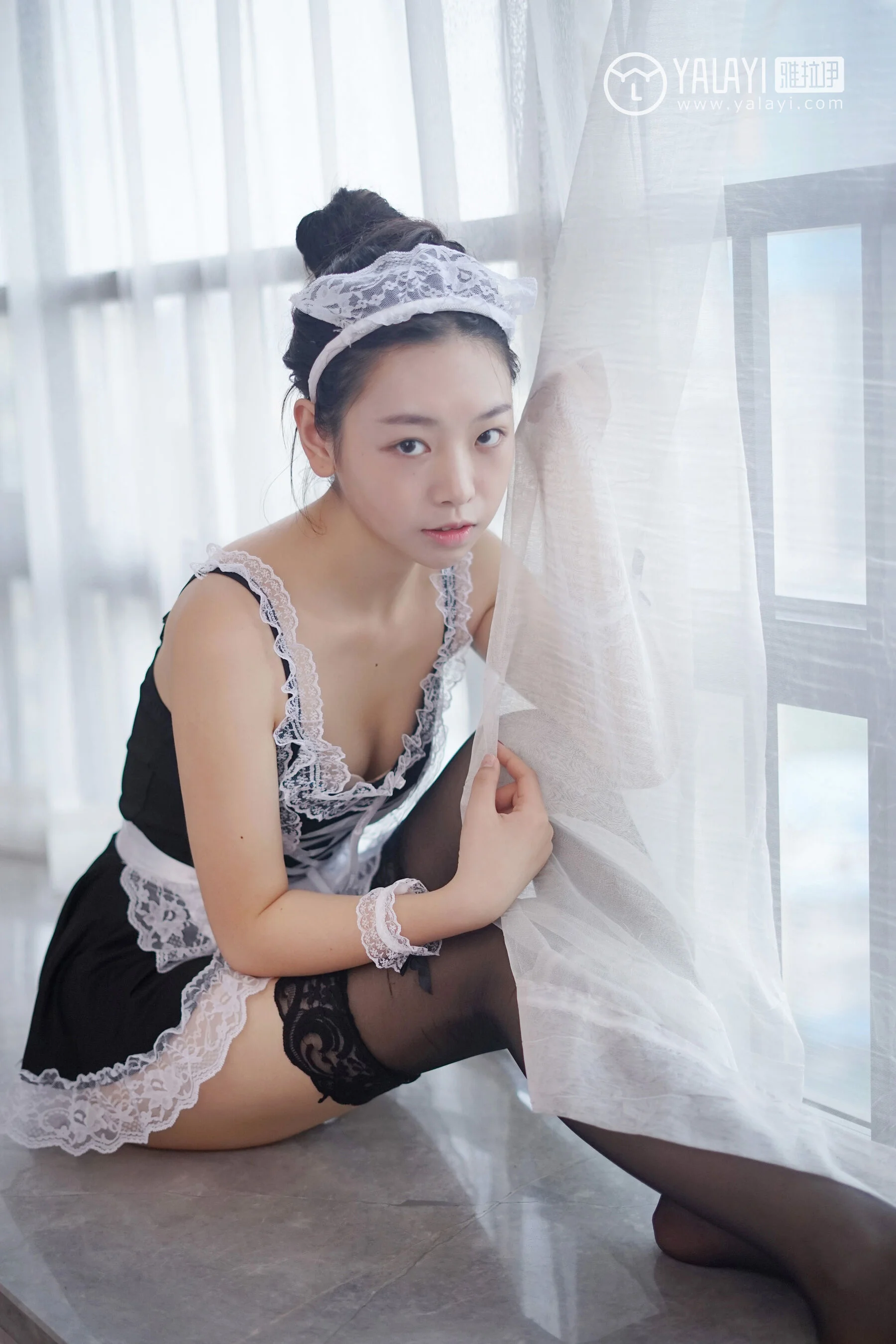 严冰冰《少女女仆》 - Photo 4