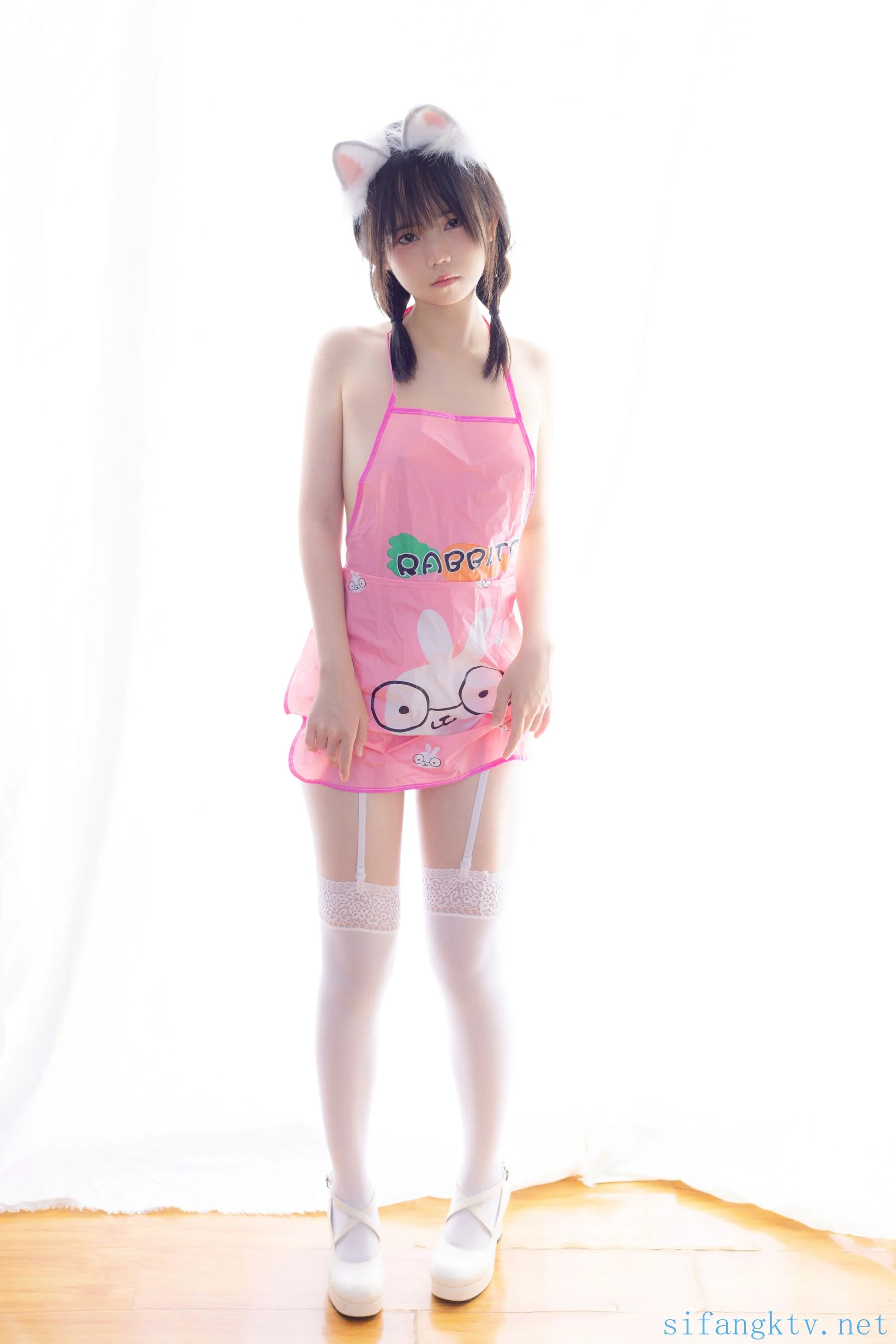 小鱼《粉色肚兜》 - Photo 4