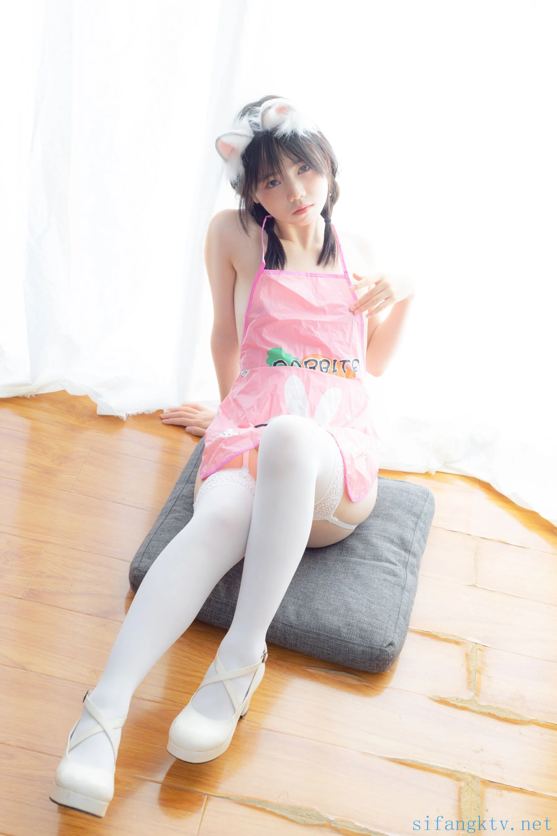 小鱼《粉色肚兜》 - Photo 23