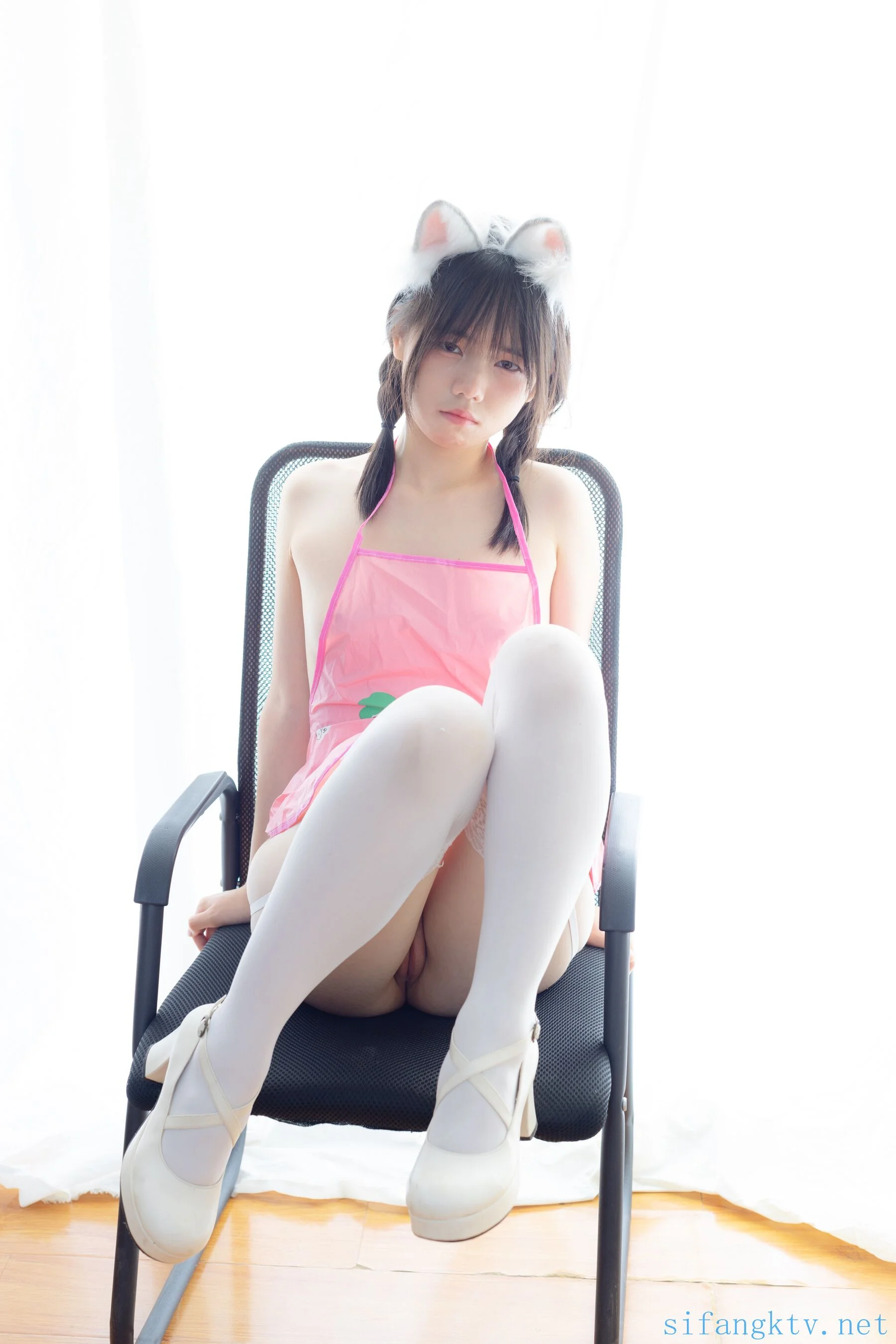 小鱼《粉色肚兜》 - Photo 32