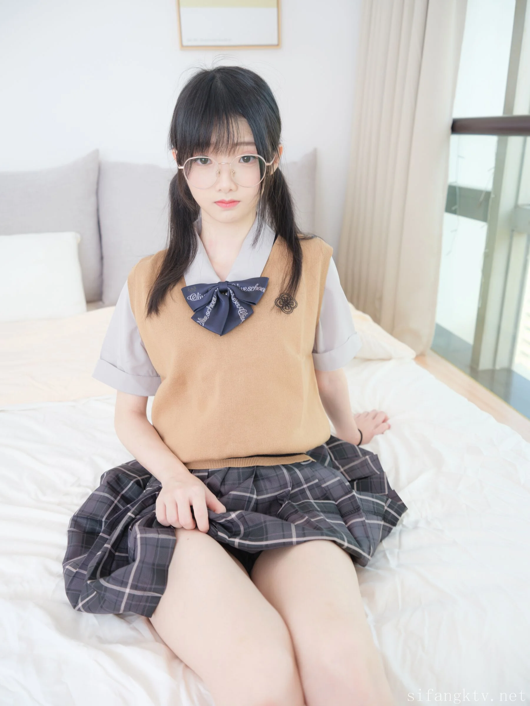 奶糖《JK》 - Photo 2