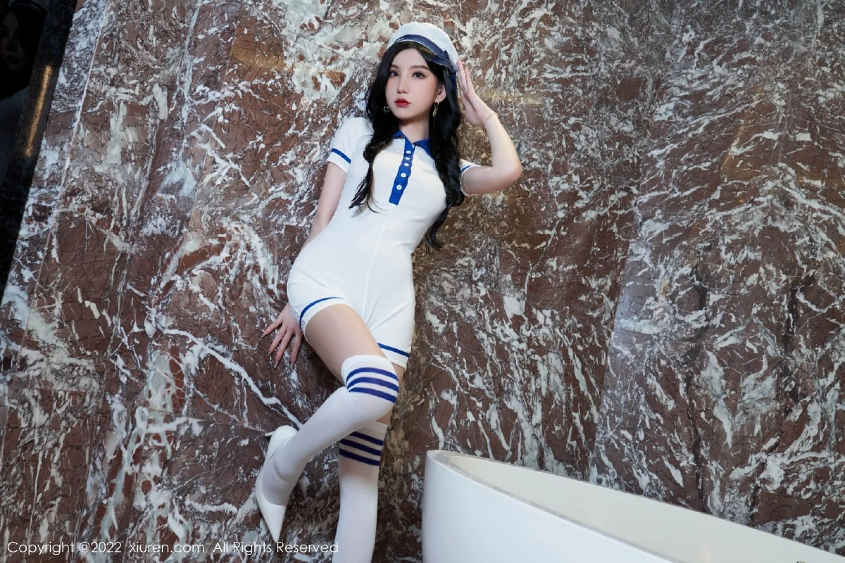 周于希Sally - Photo 9